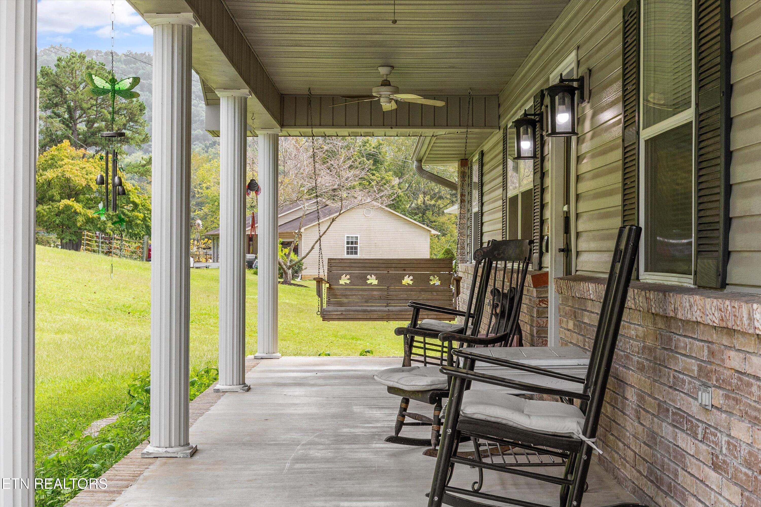 1825 Sunnydale Drive Sevierville TN 37862