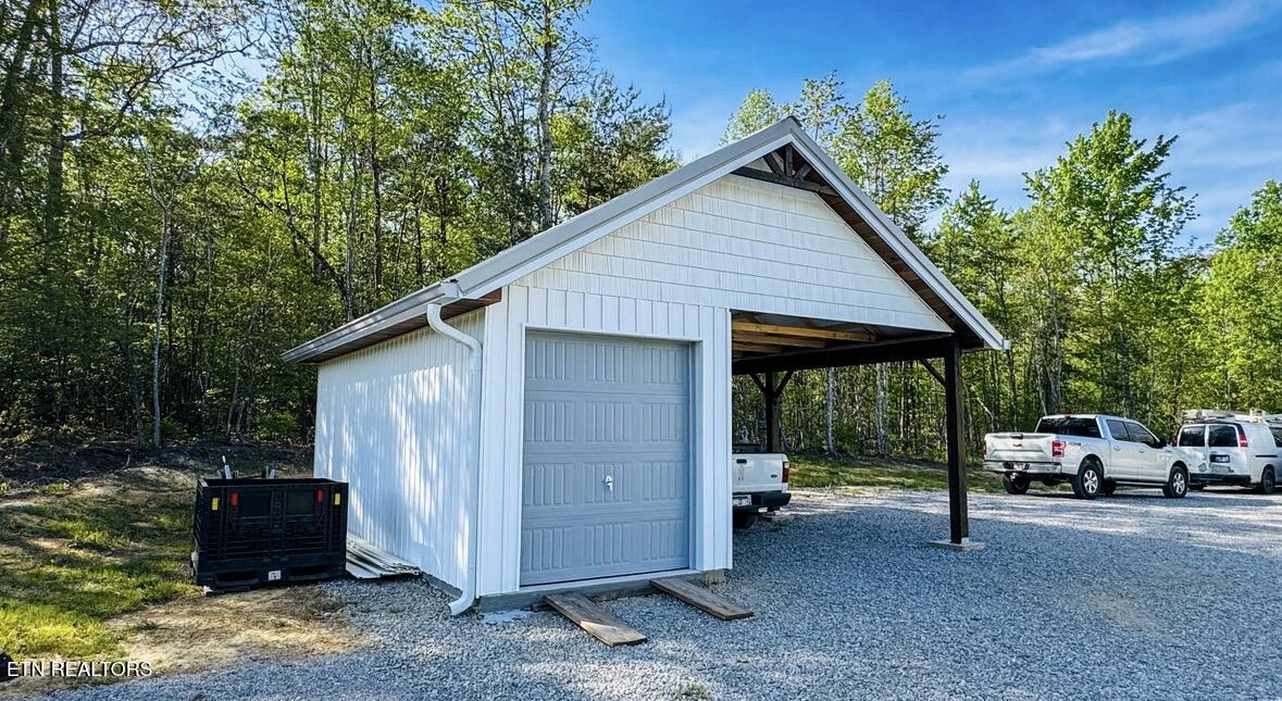 1160 Clifty Crk Road Winfield TN 37892