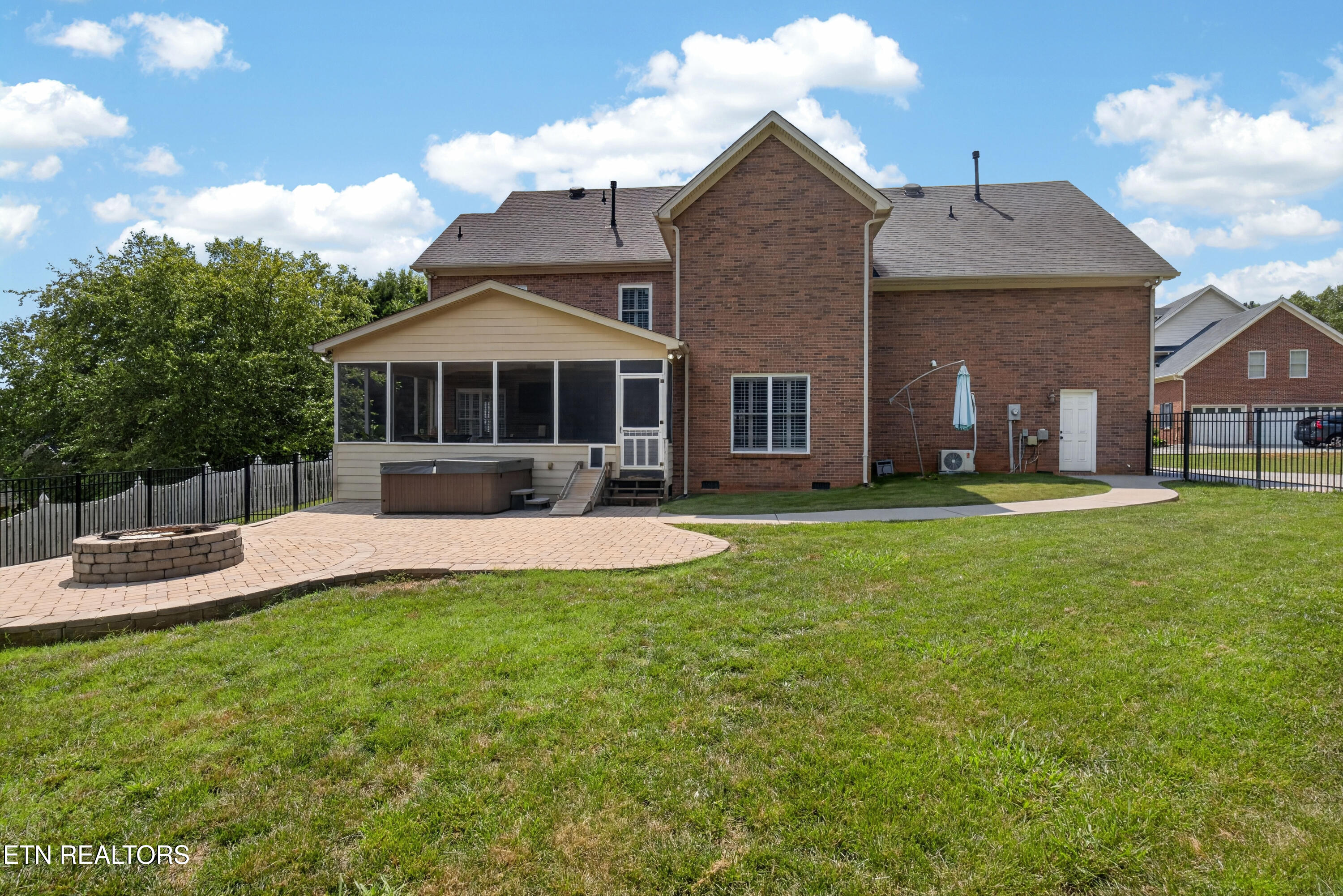 10300 Riverwalk Lane Knoxville TN 37922
