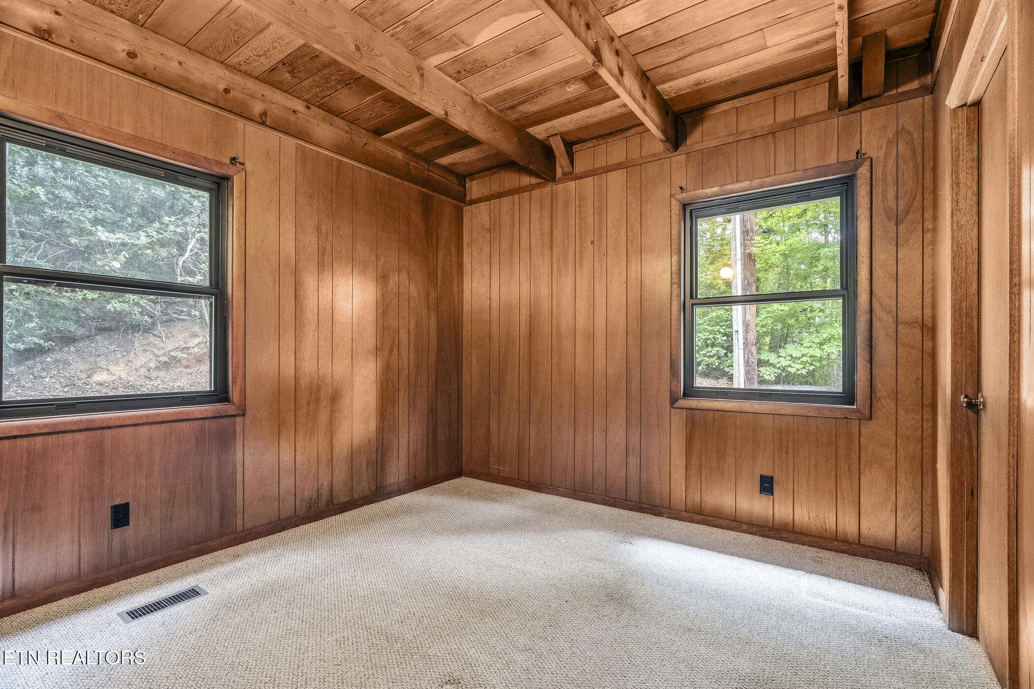 1068 Lower Alpine Way Gatlinburg TN 37738