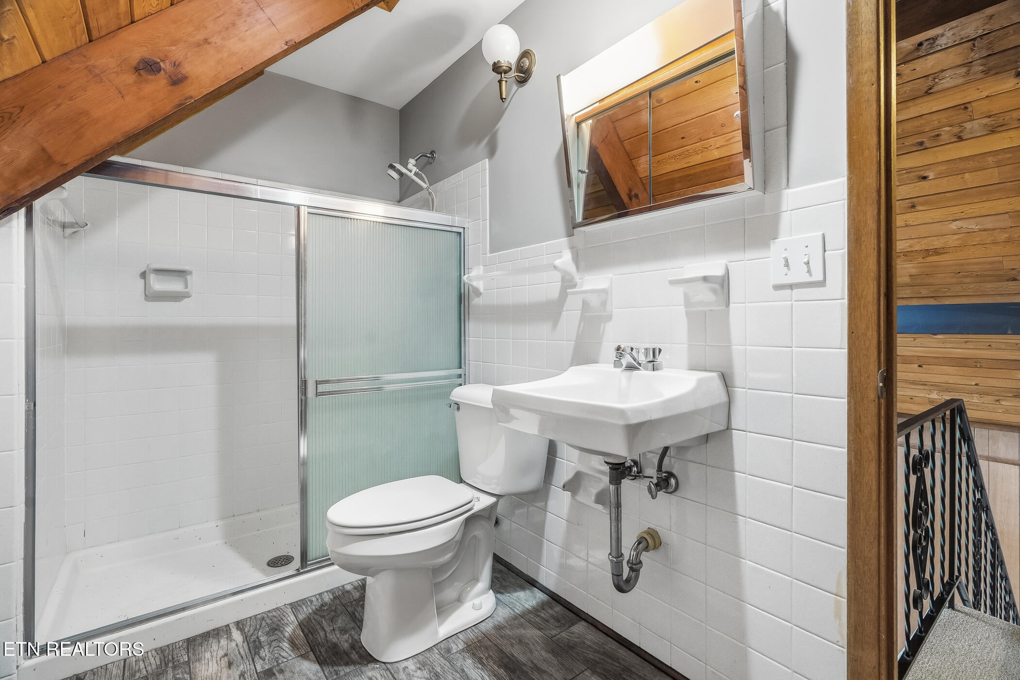 1068 Lower Alpine Way Gatlinburg TN 37738