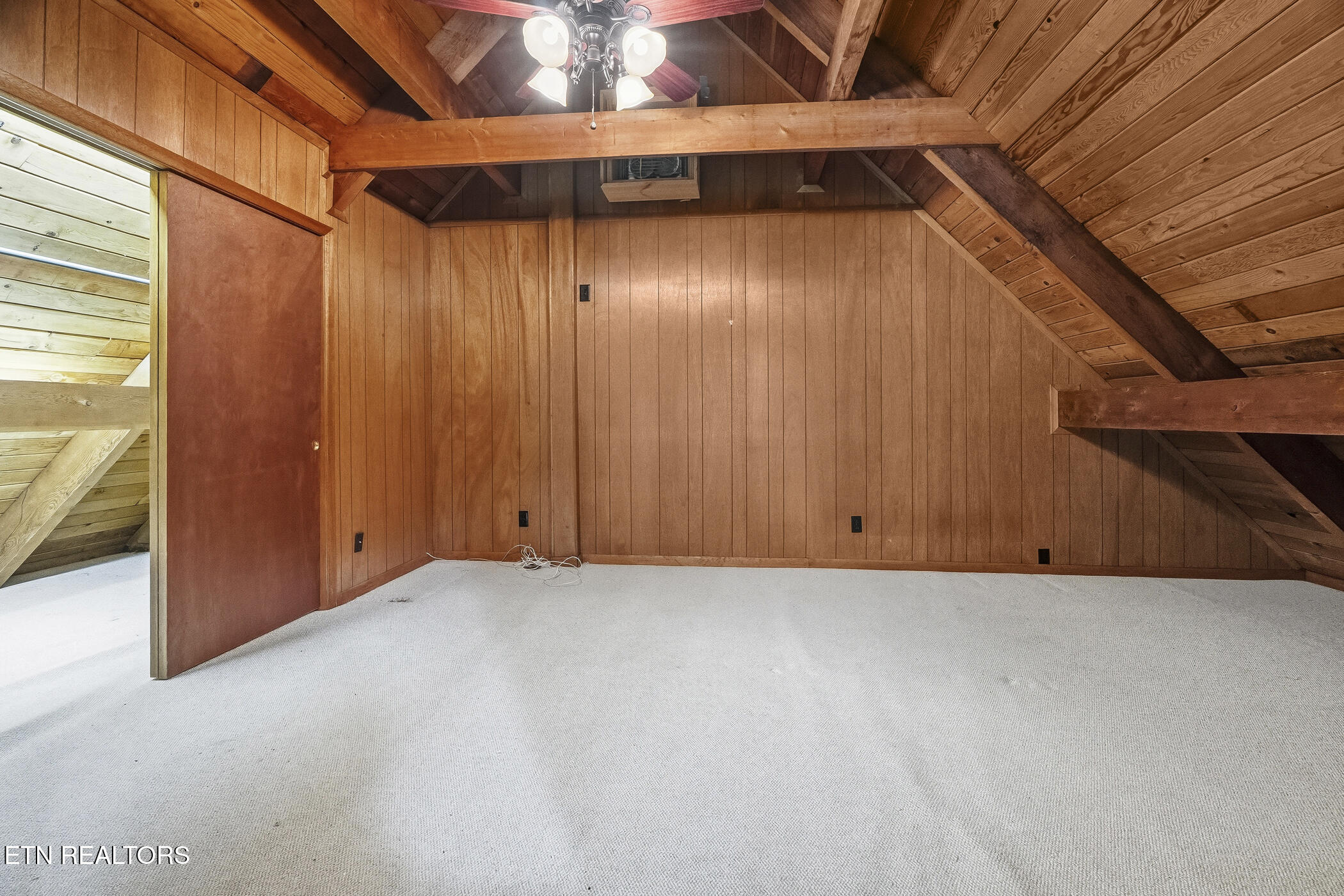 1068 Lower Alpine Way Gatlinburg TN 37738