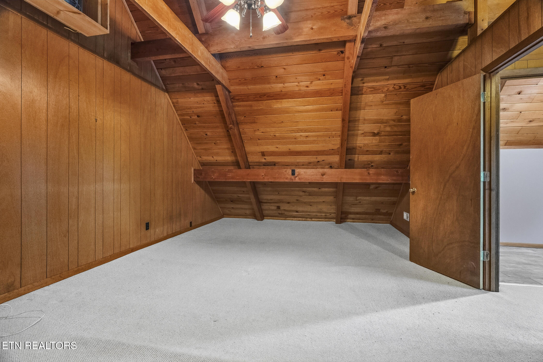 1068 Lower Alpine Way Gatlinburg TN 37738