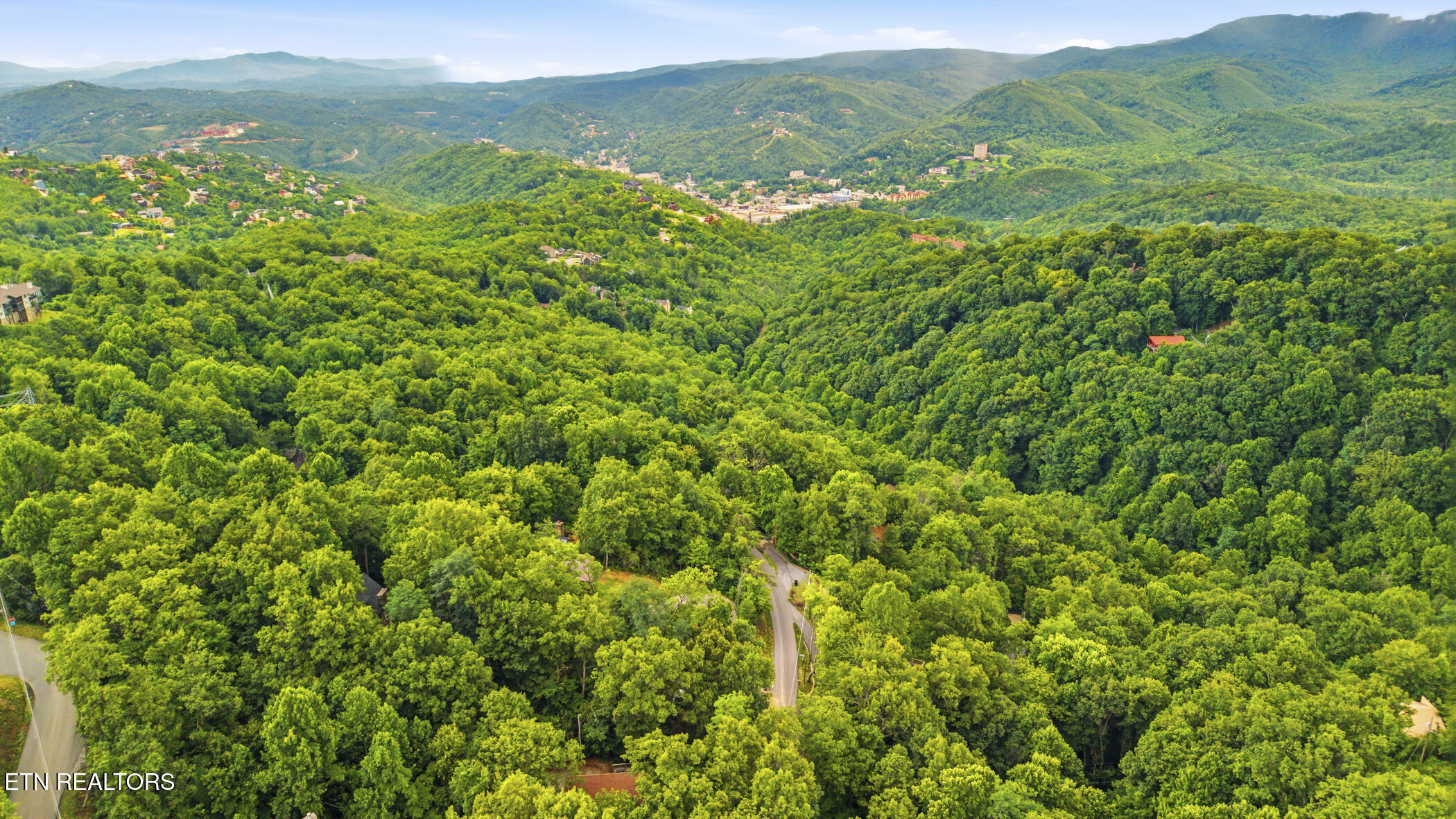 1068 Lower Alpine Way Gatlinburg TN 37738