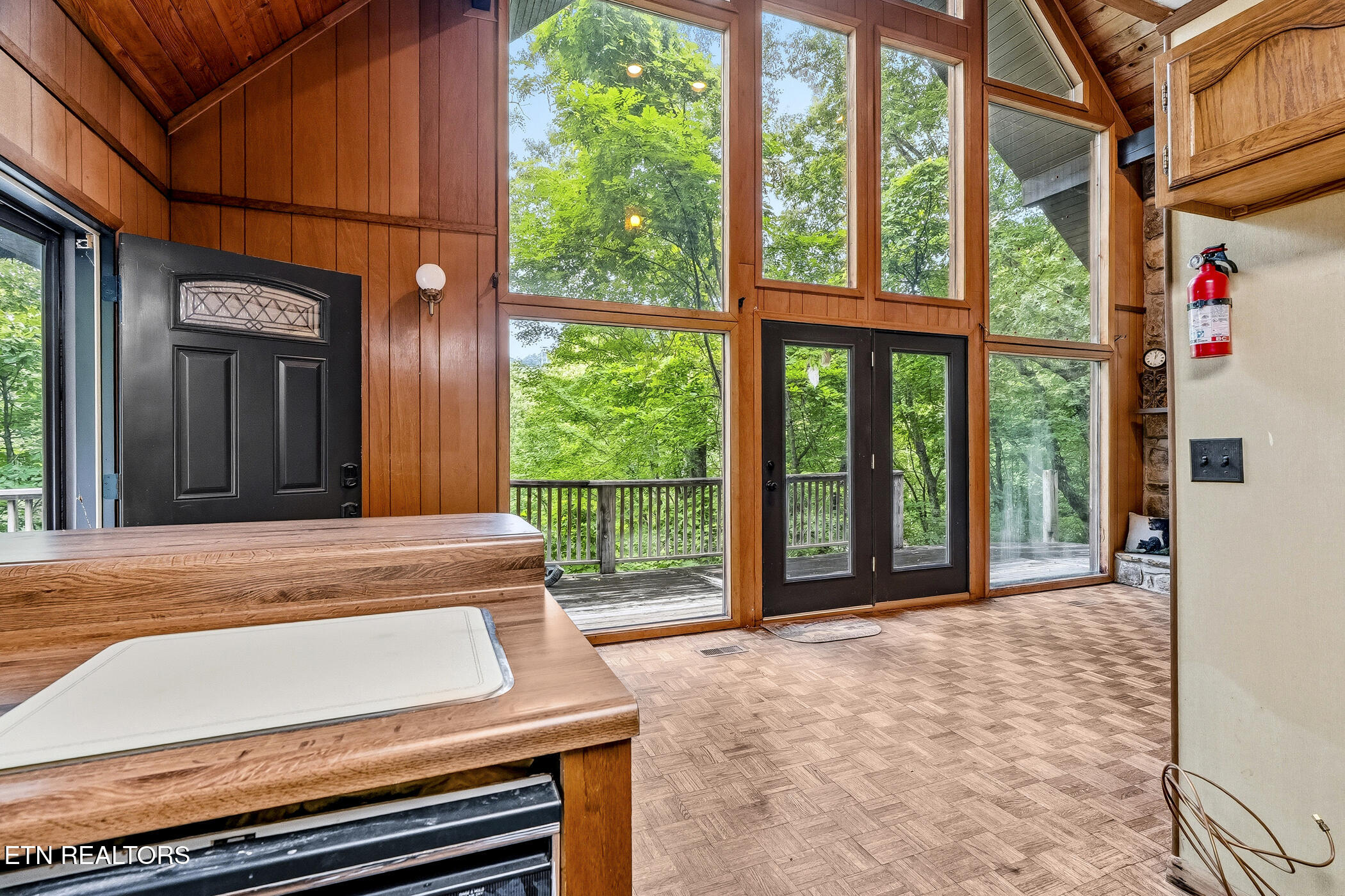 1068 Lower Alpine Way Gatlinburg TN 37738