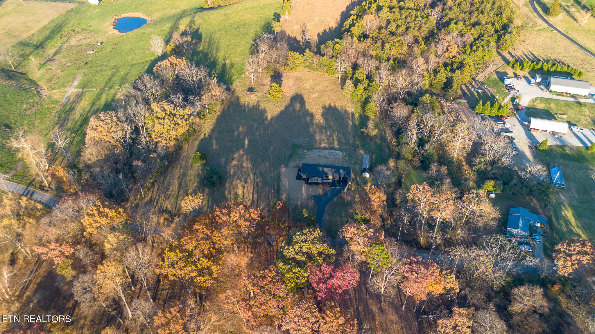 1437 Beacon Road Talbott TN 37877
