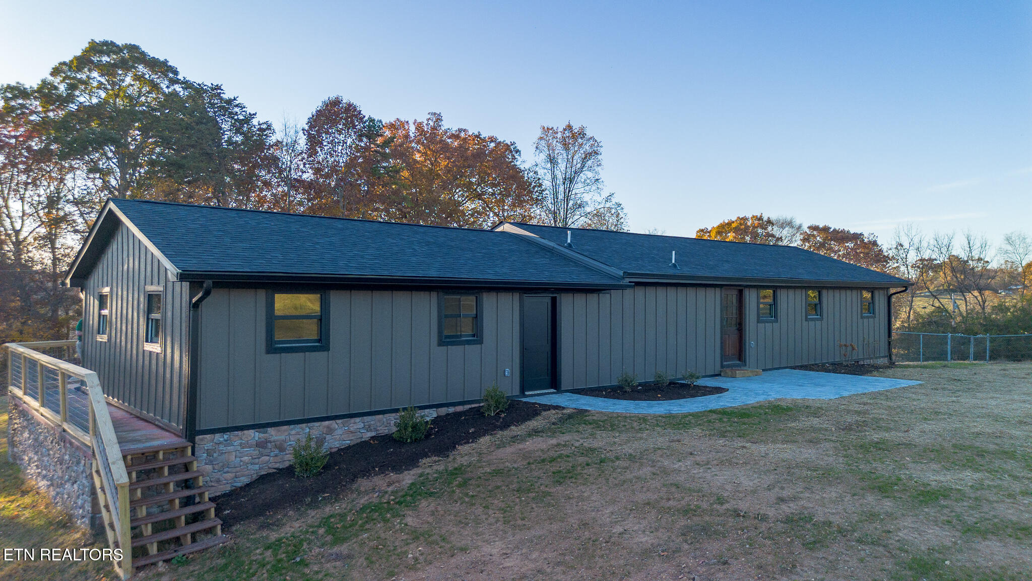 1437 Beacon Road Talbott TN 37877