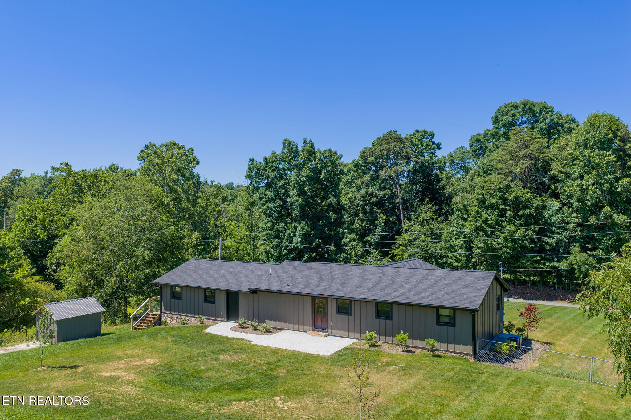 1437 Beacon Road Talbott TN 37877