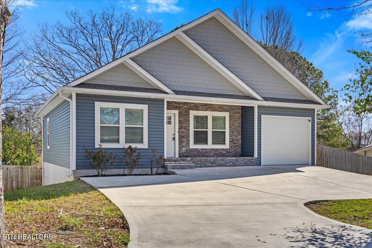 1501 Richardson Street Athens TN 37303