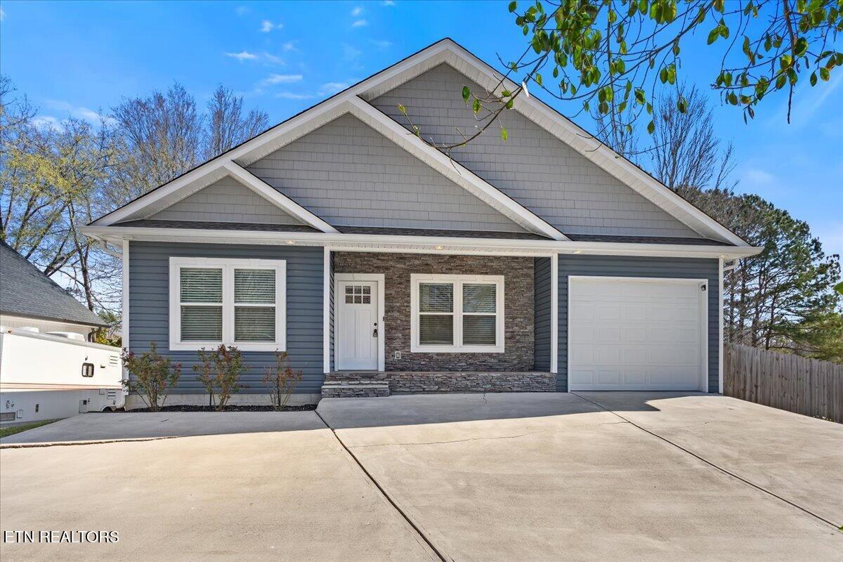 1501 Richardson Street Athens TN 37303