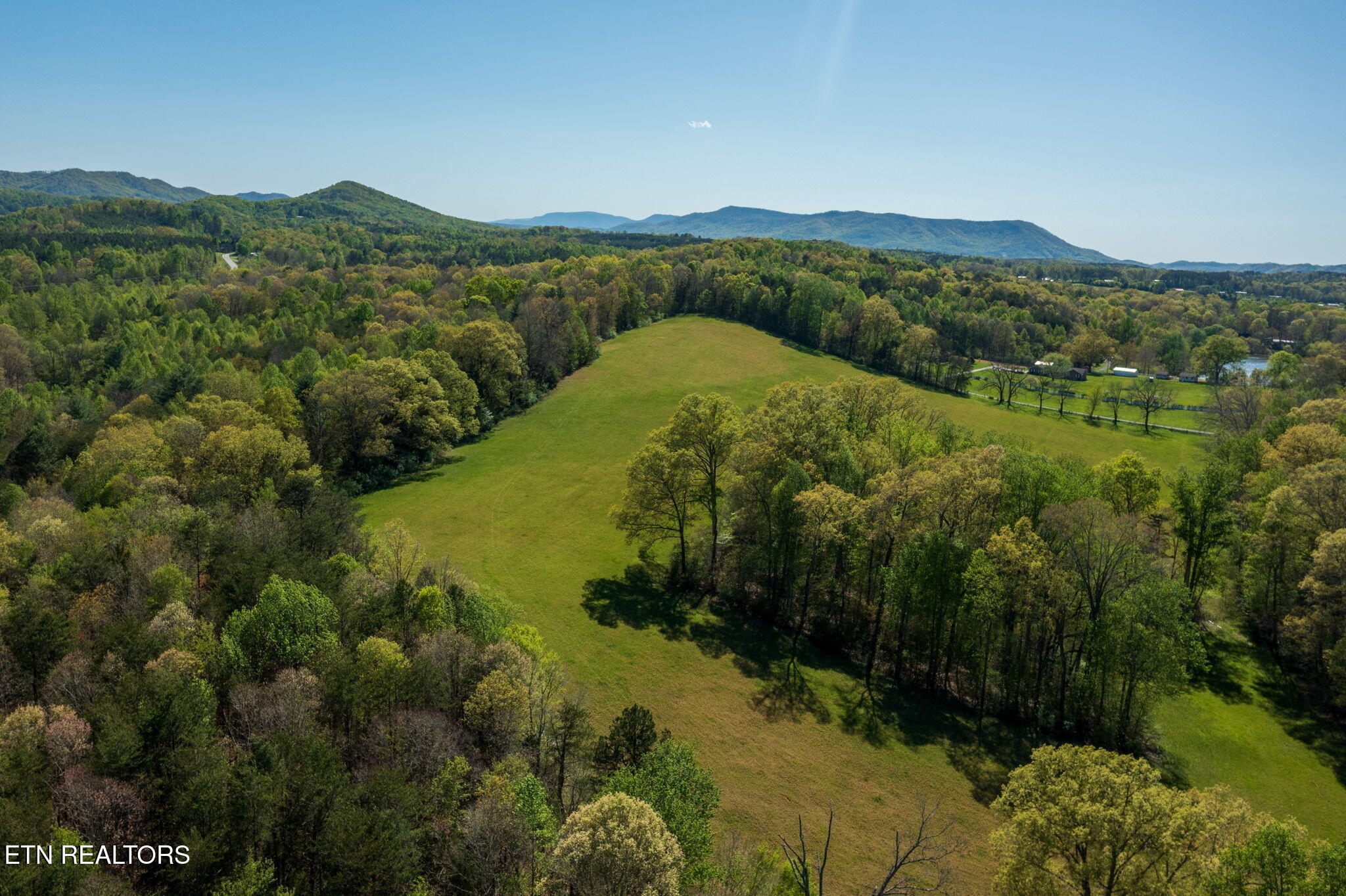 285 New Providence Road Tellico Plains TN 37385
