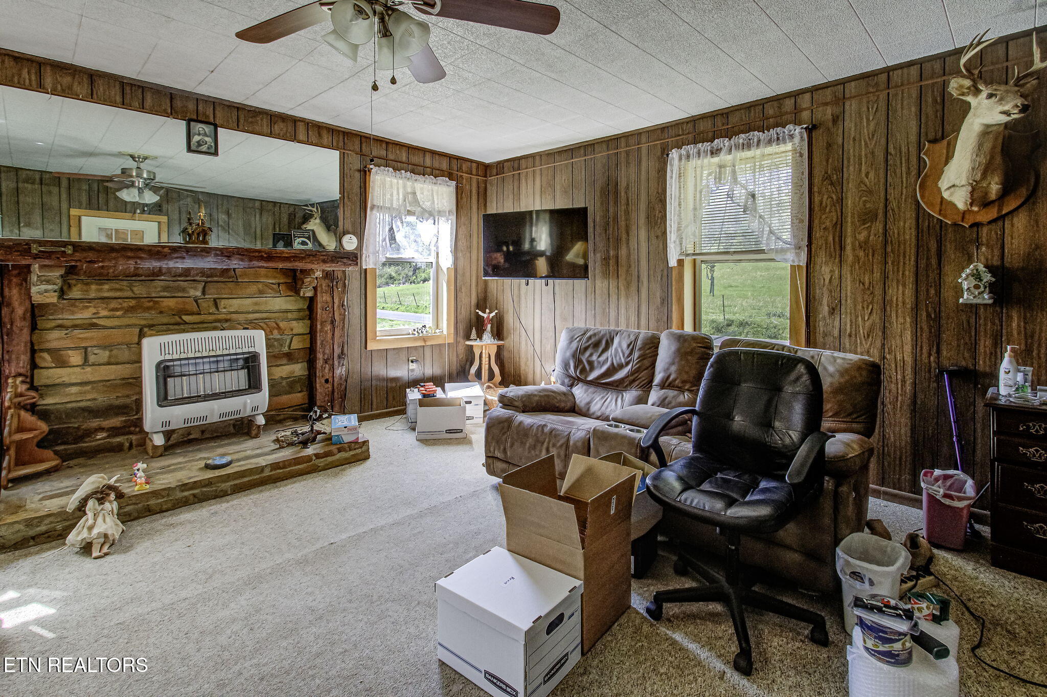285 New Providence Road Tellico Plains TN 37385