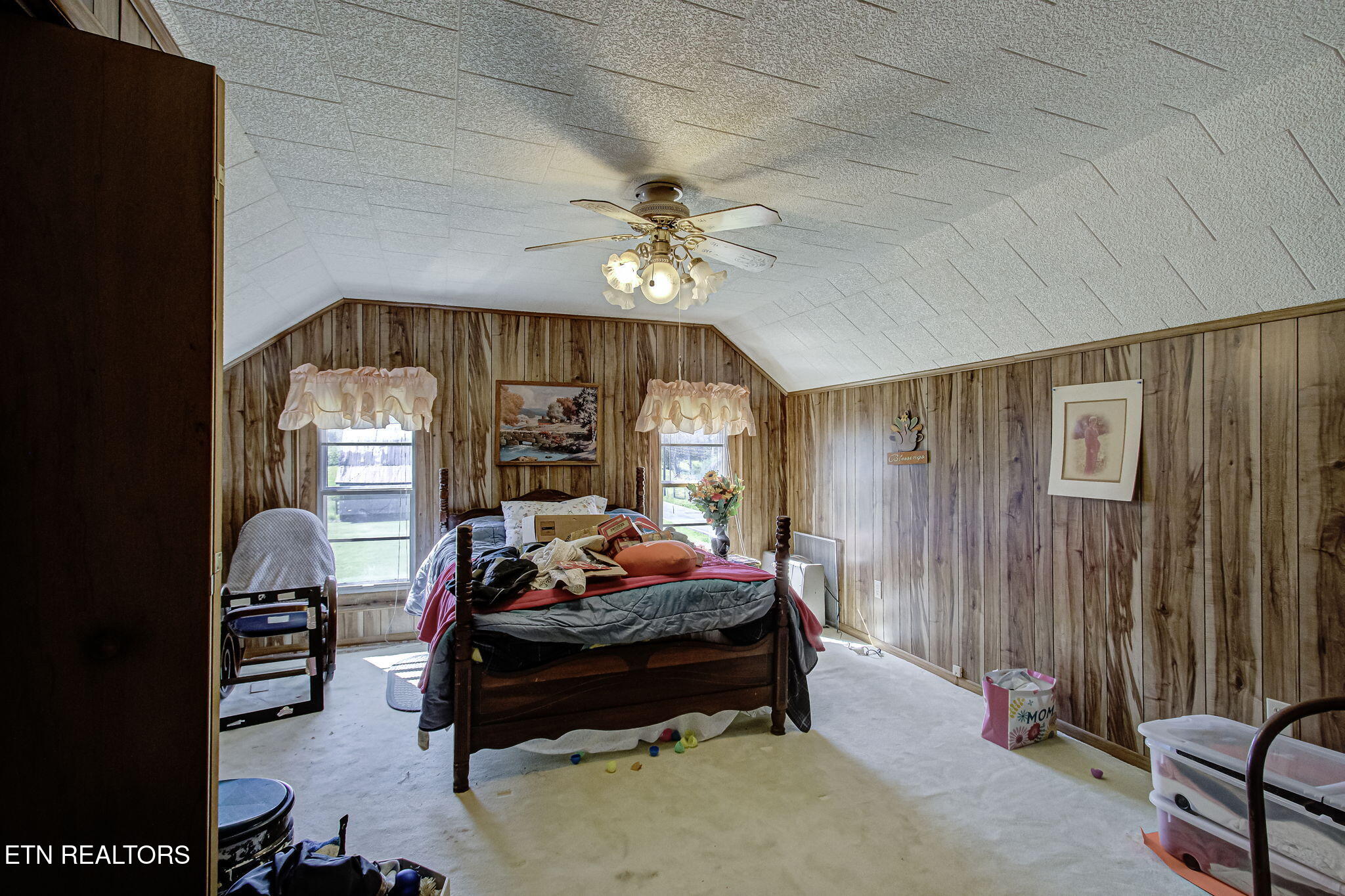 285 New Providence Road Tellico Plains TN 37385
