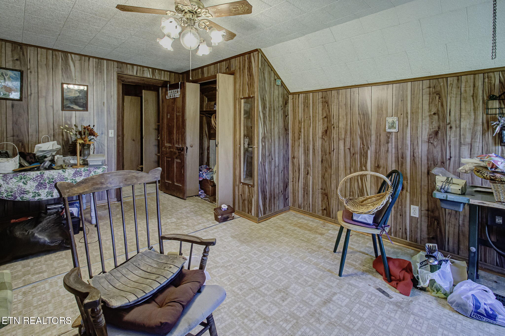 285 New Providence Road Tellico Plains TN 37385