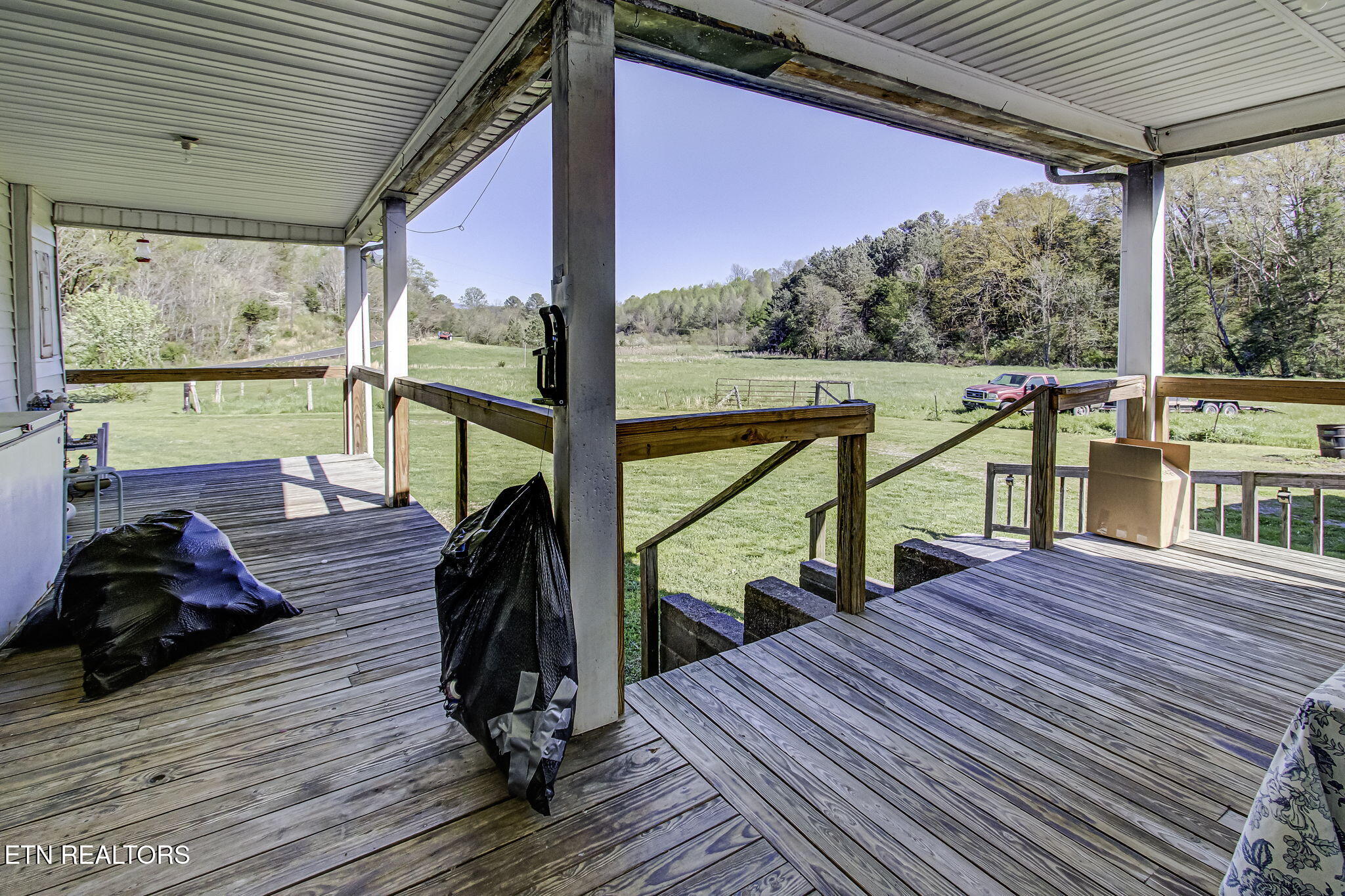 285 New Providence Road Tellico Plains TN 37385