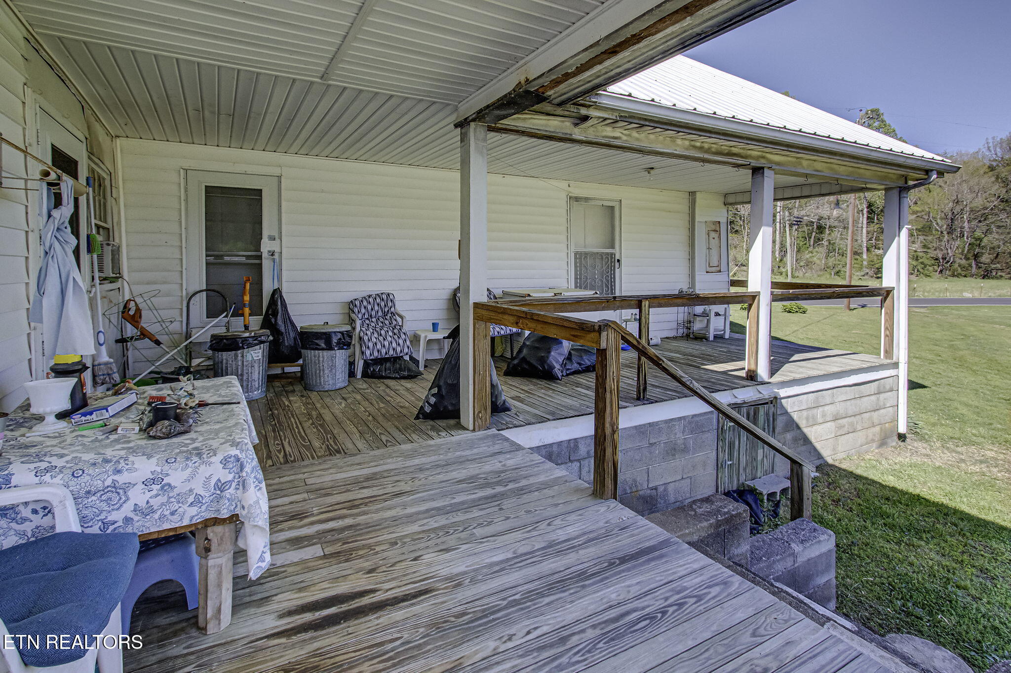 285 New Providence Road Tellico Plains TN 37385