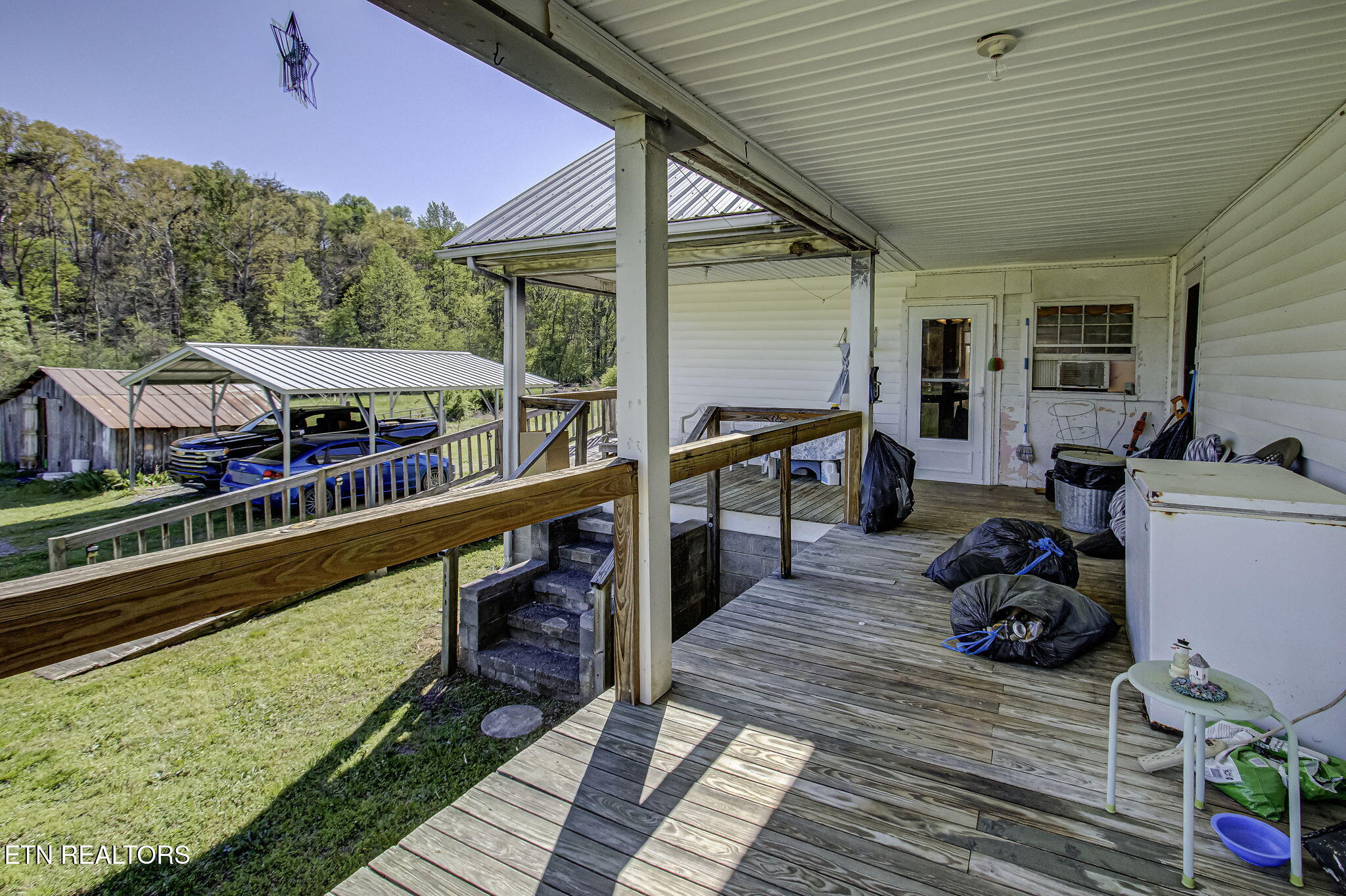 285 New Providence Road Tellico Plains TN 37385