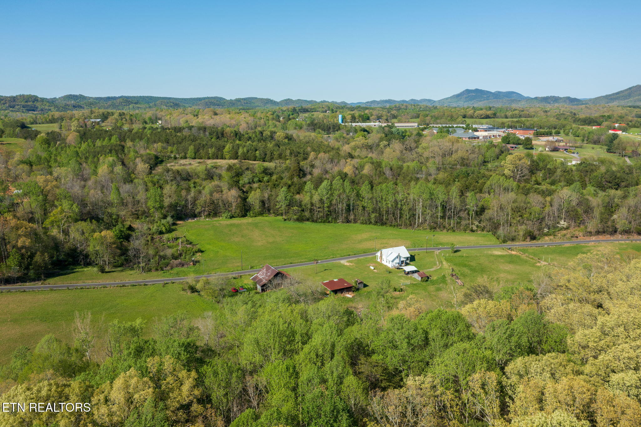 285 New Providence Road Tellico Plains TN 37385
