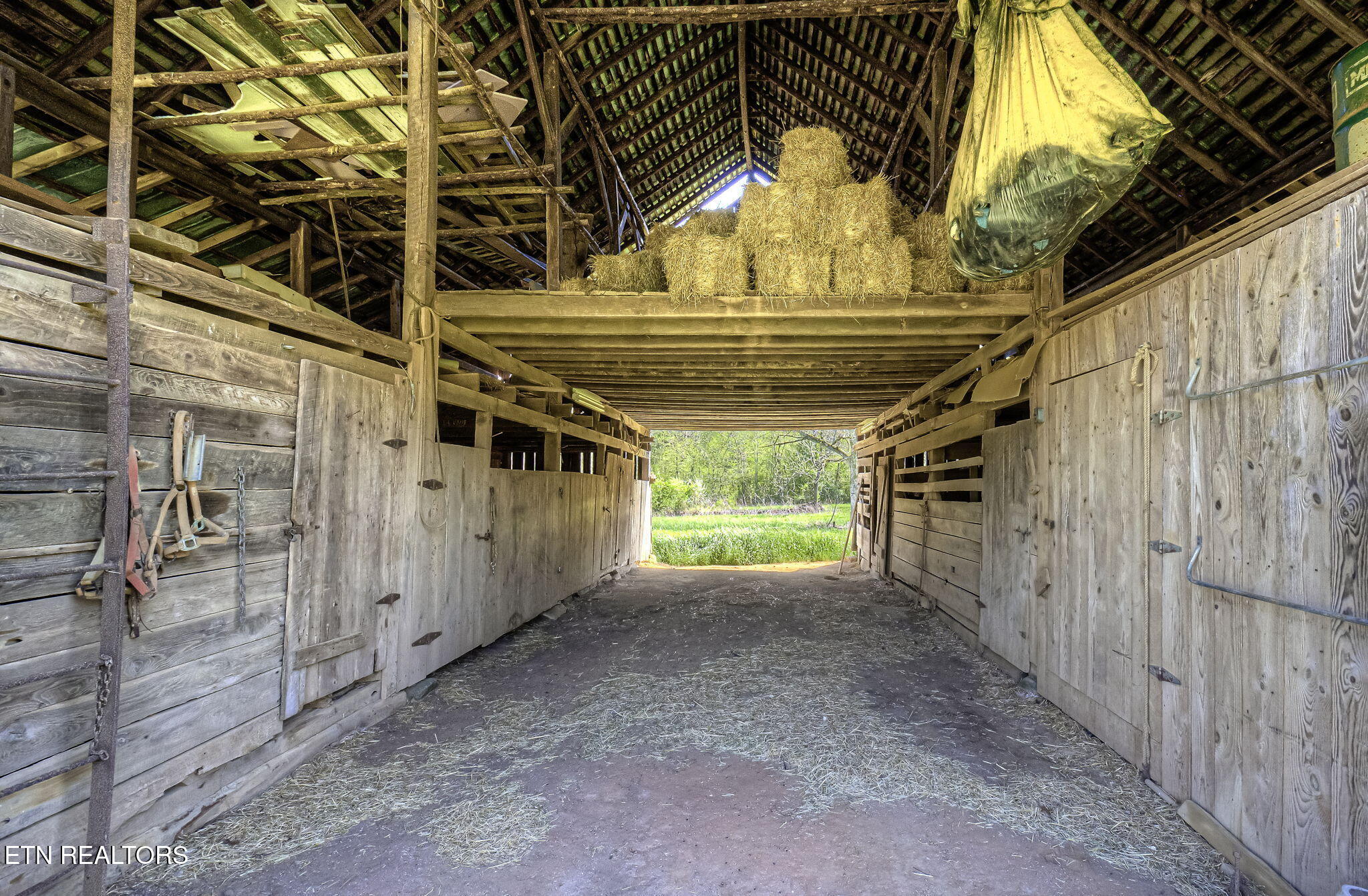 285 New Providence Road Tellico Plains TN 37385