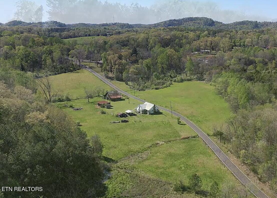 285 New Providence Road Tellico Plains TN 37385