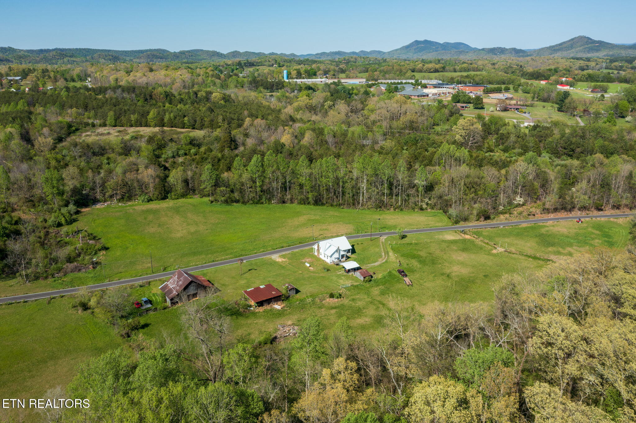 285 New Providence Road Tellico Plains TN 37385
