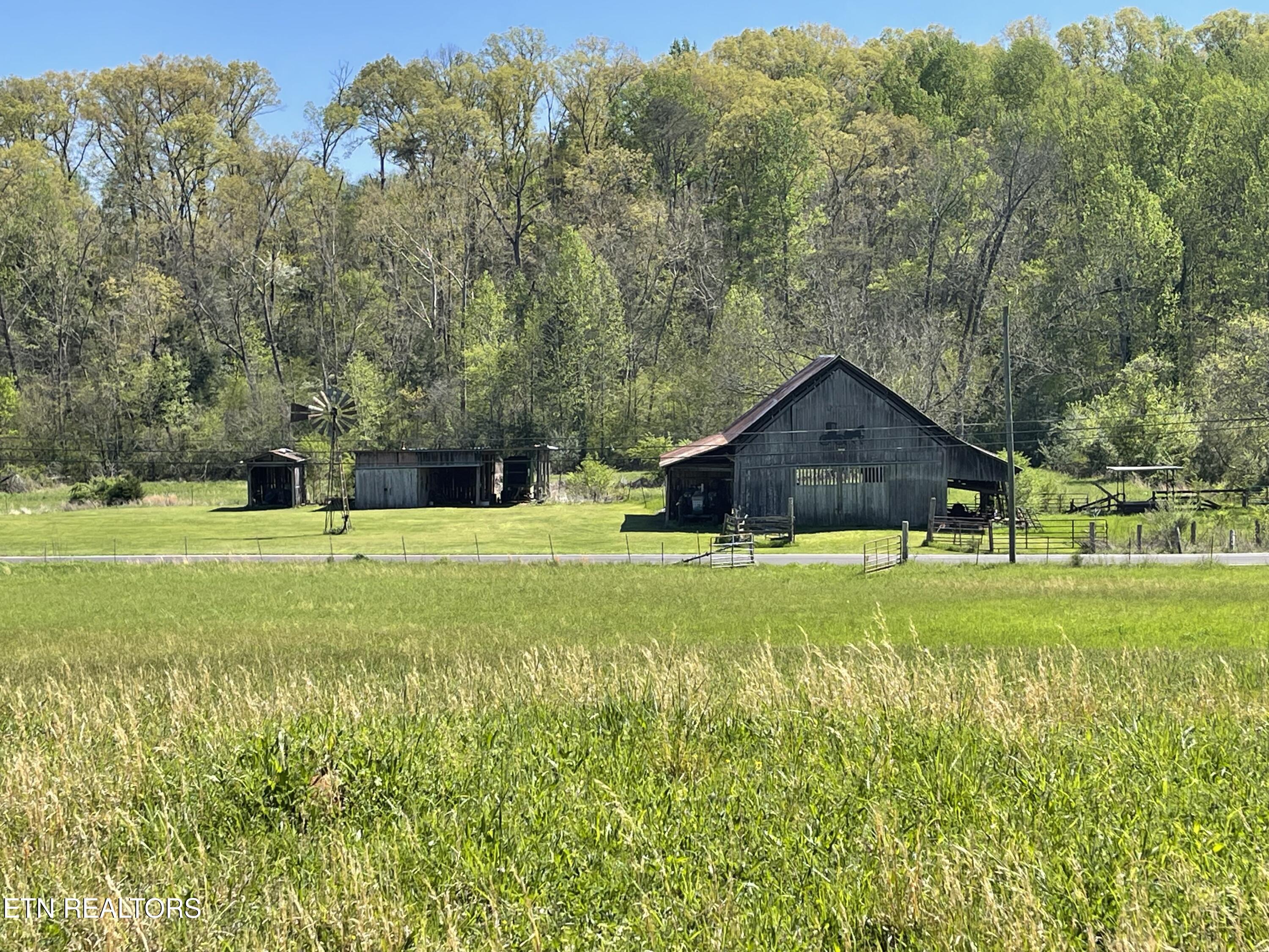 285 New Providence Road Tellico Plains TN 37385