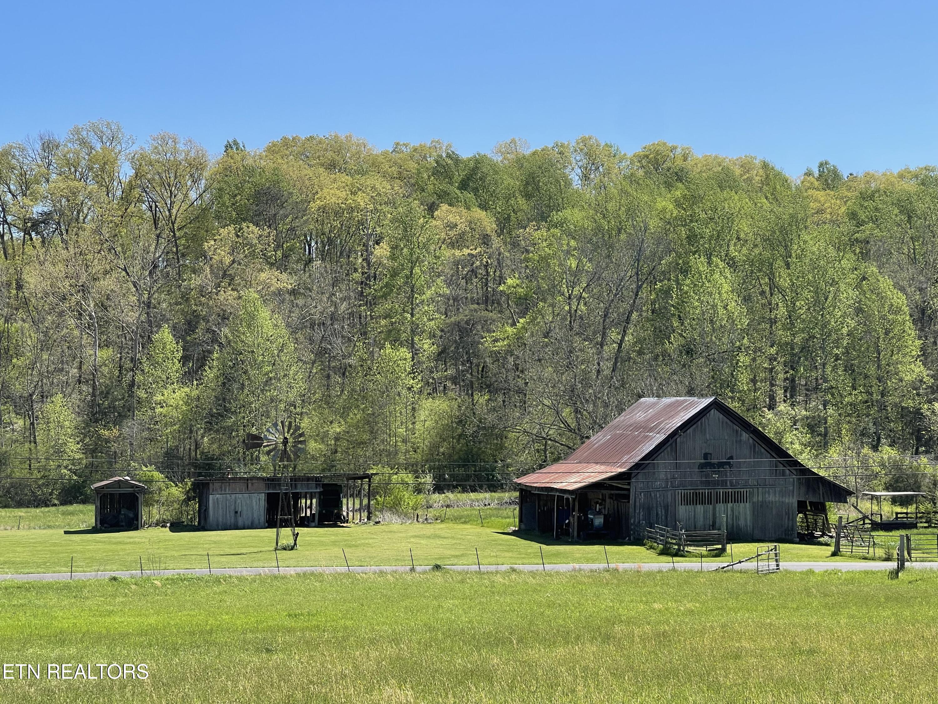 285 New Providence Road Tellico Plains TN 37385