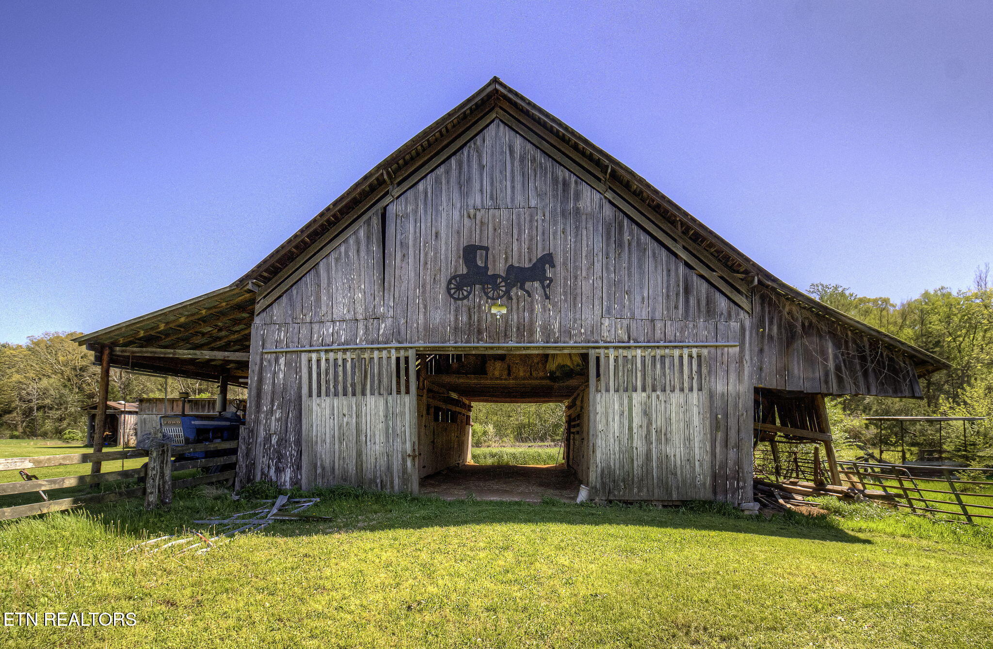 285 New Providence Road Tellico Plains TN 37385