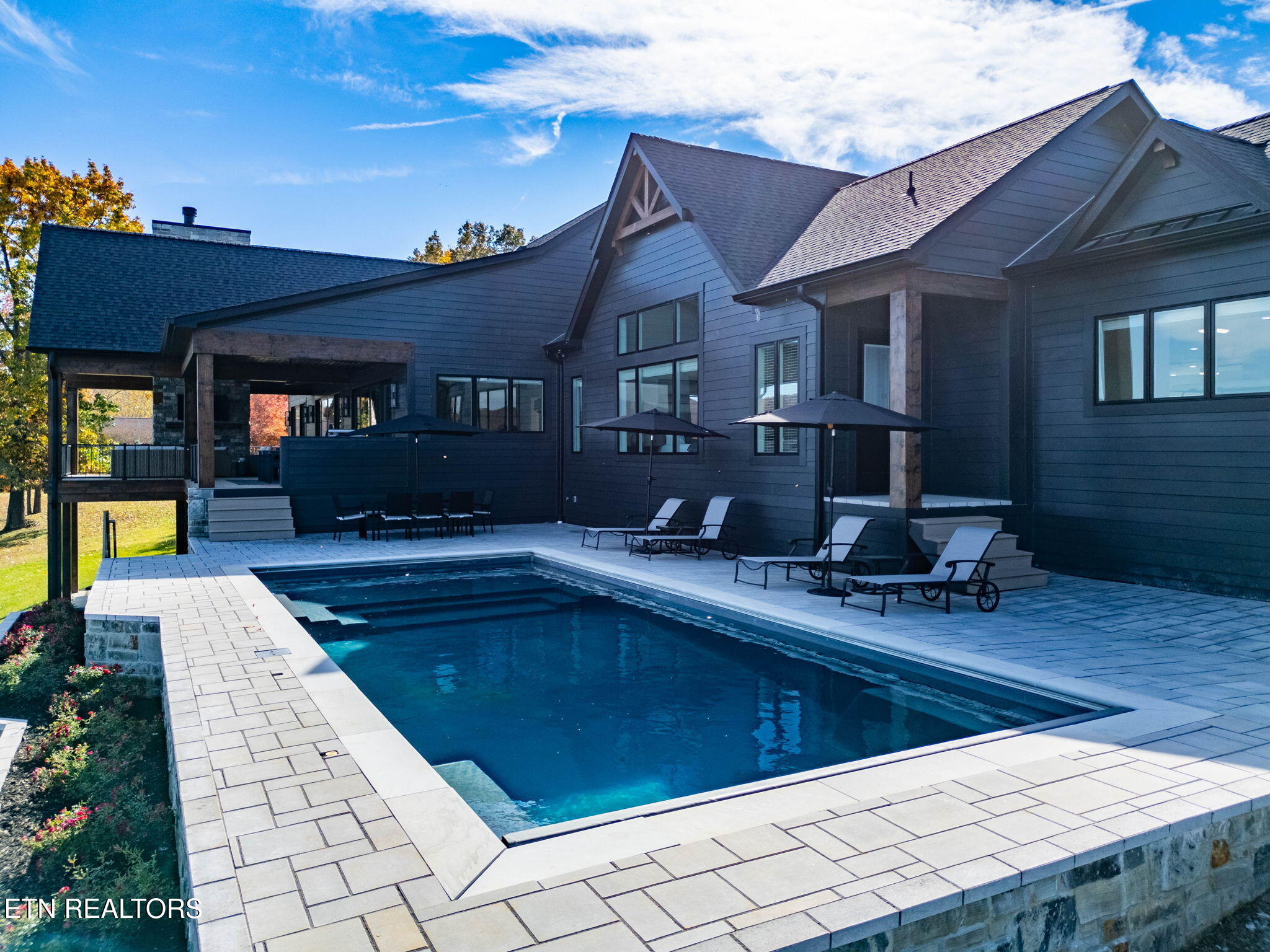 135 Crown Jewel Lane Lafollette TN 37766