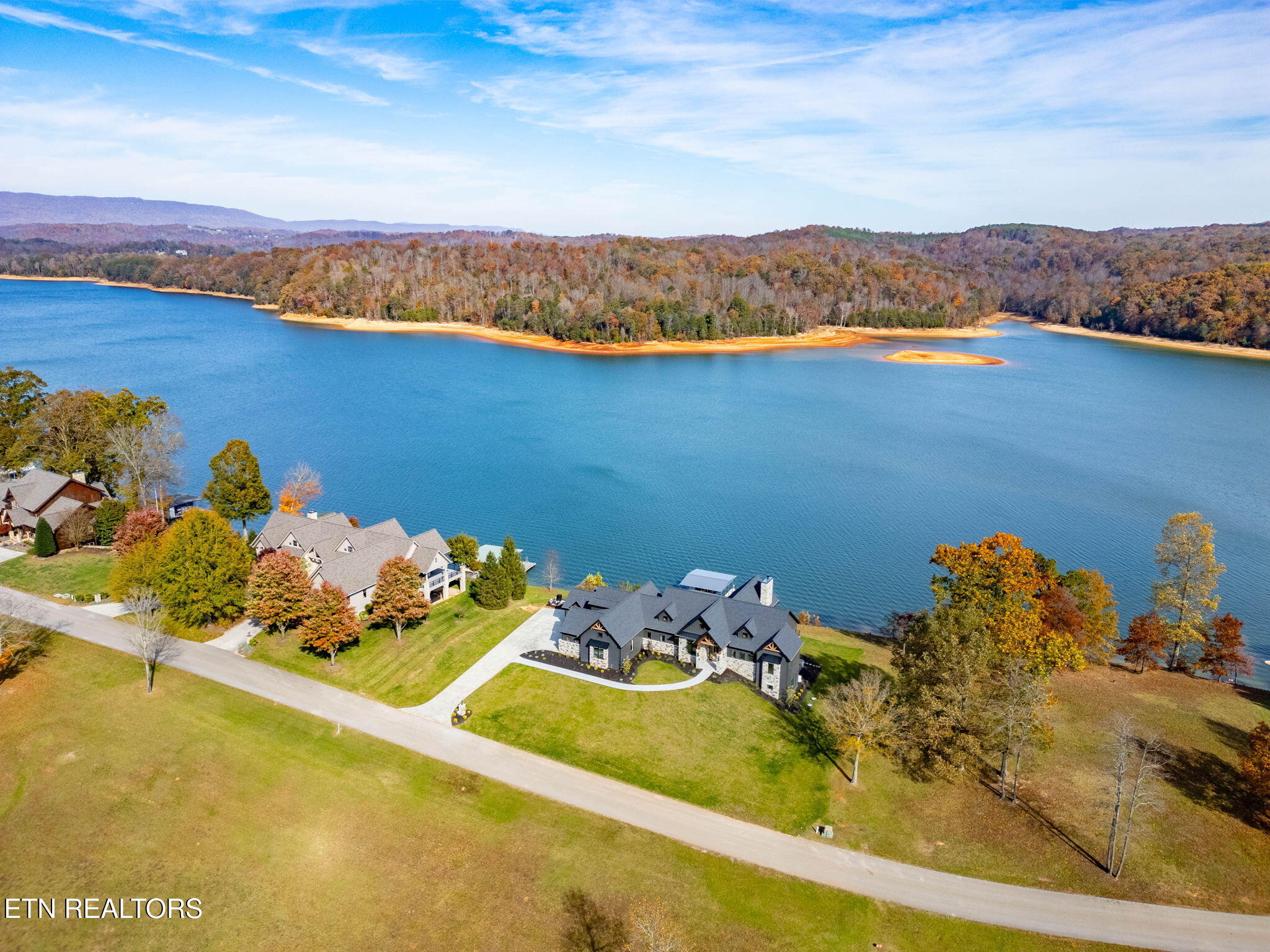 135 Crown Jewel Lane Lafollette TN 37766