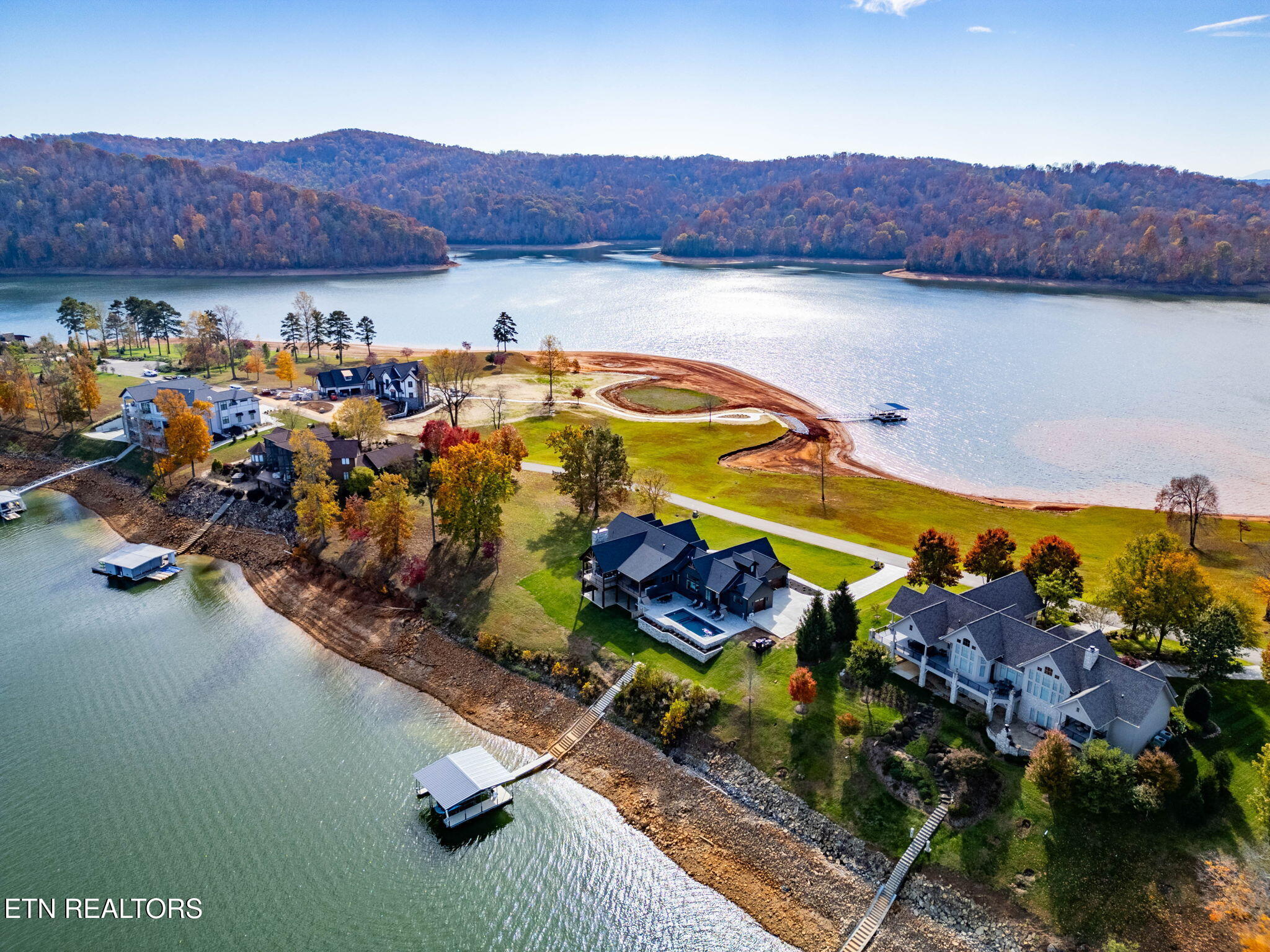135 Crown Jewel Lane Lafollette TN 37766