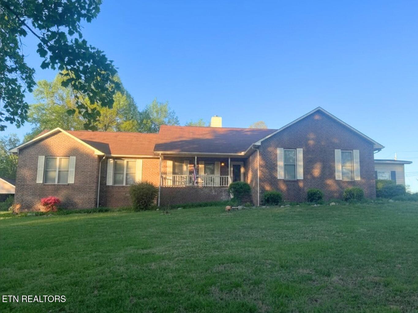 31 Chestnut Oak Road Crossville TN 38571