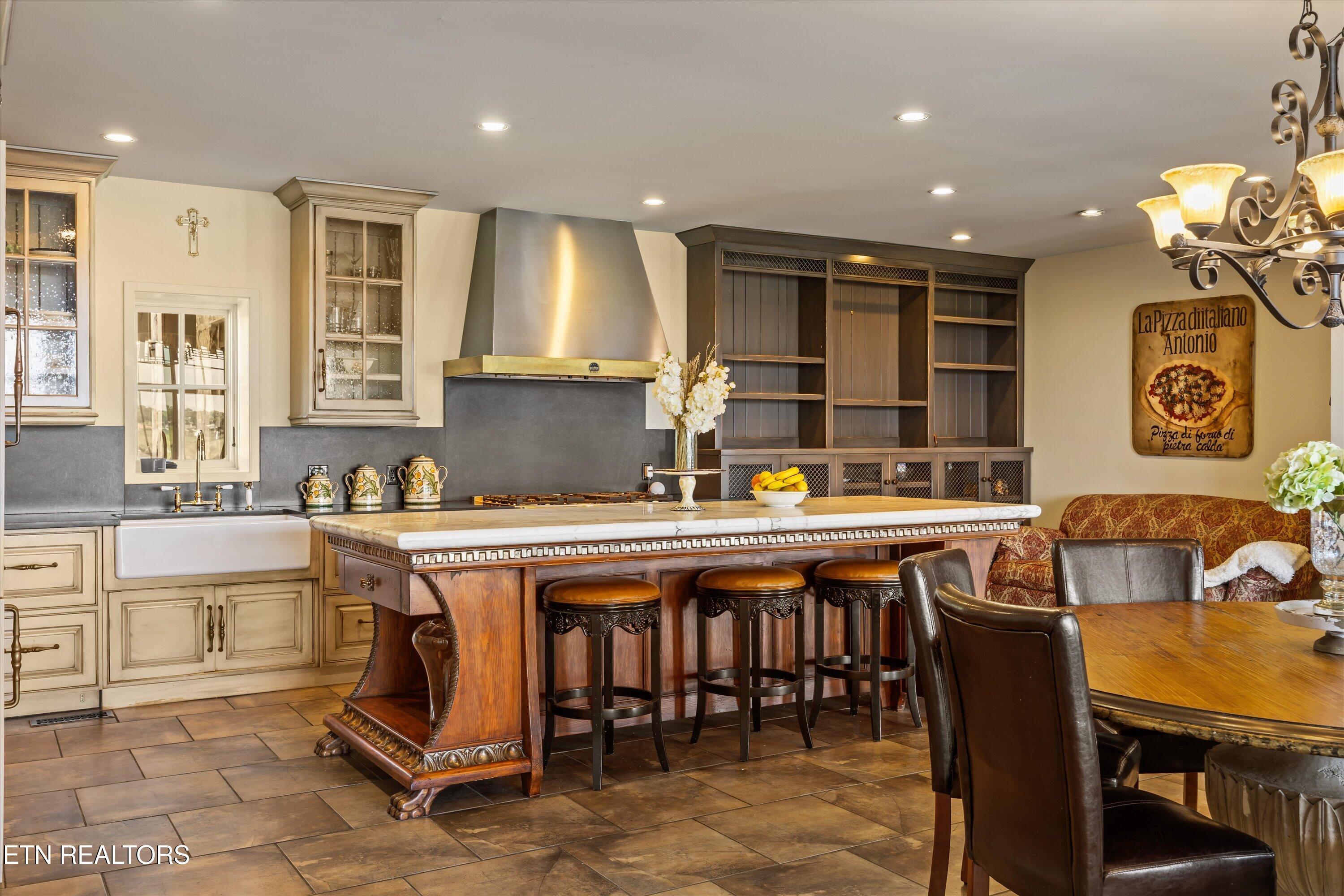206 Osprey Point Louisville TN 37777