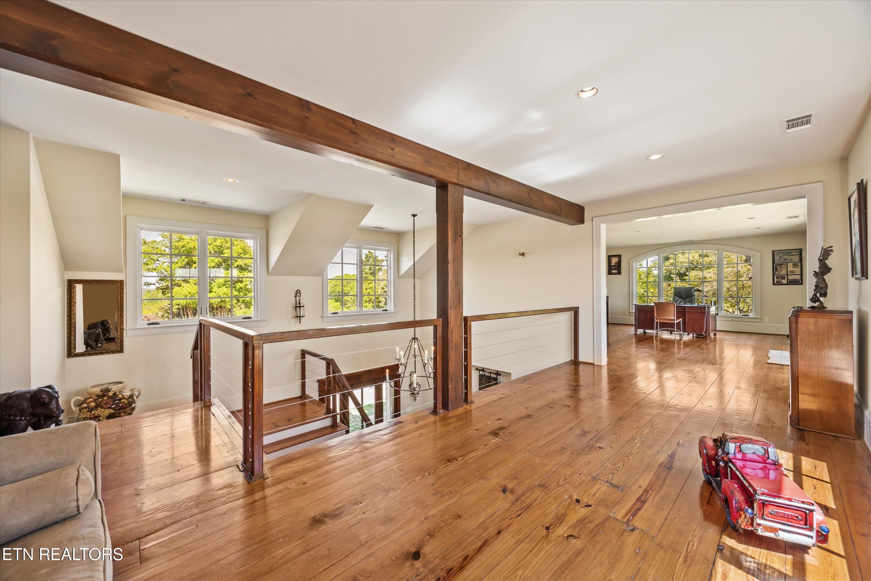 206 Osprey Point Louisville TN 37777