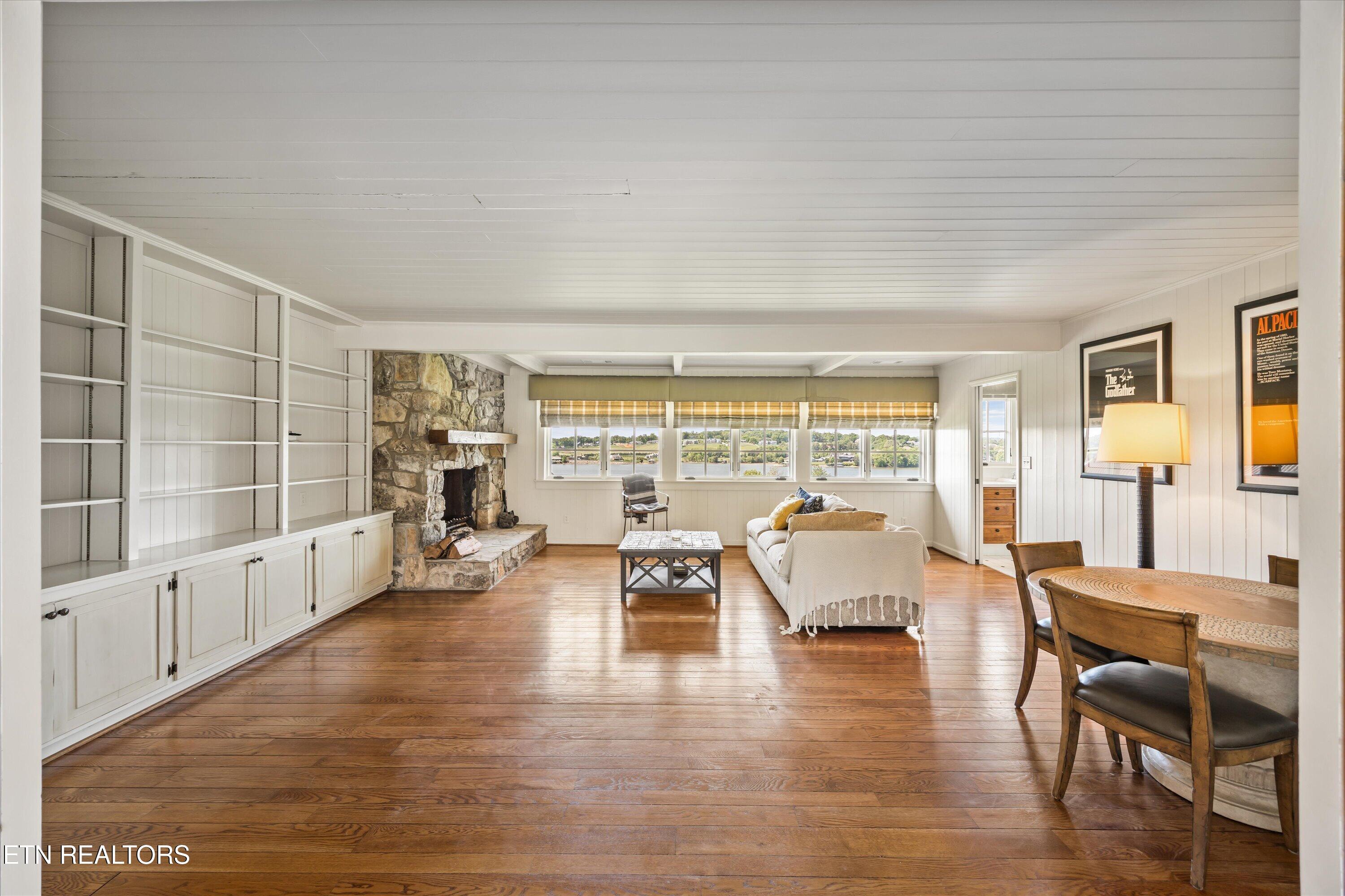 206 Osprey Point Louisville TN 37777