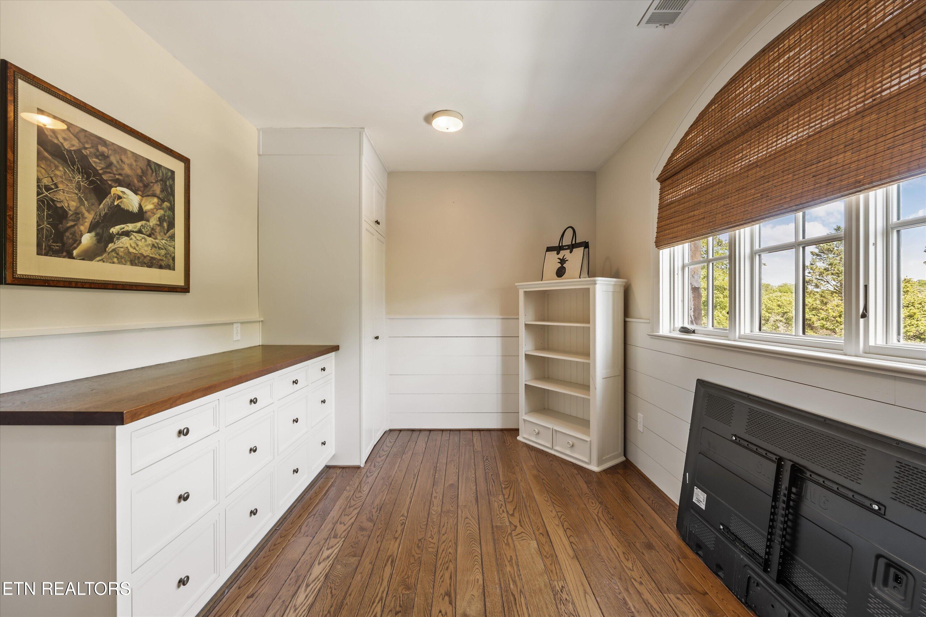 206 Osprey Point Louisville TN 37777