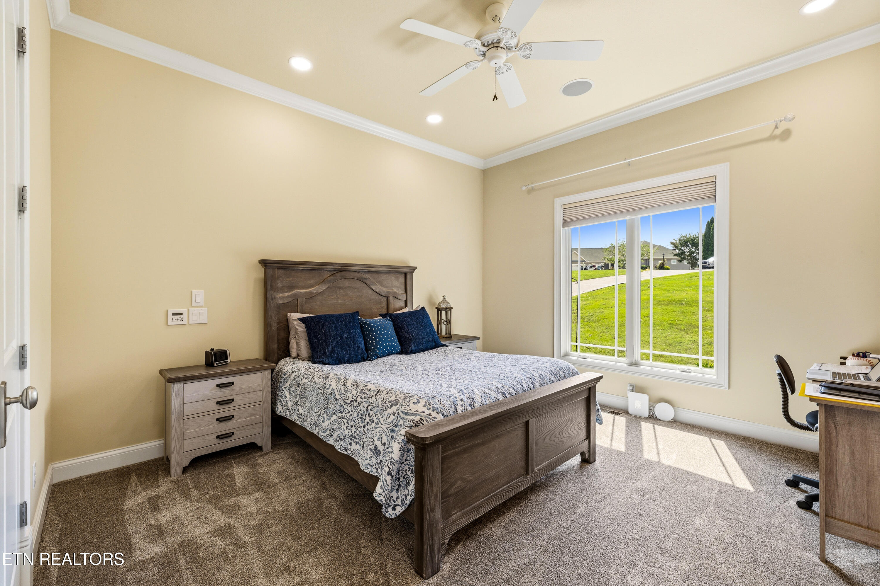 362 Parkwood Circle Greenback TN 37742