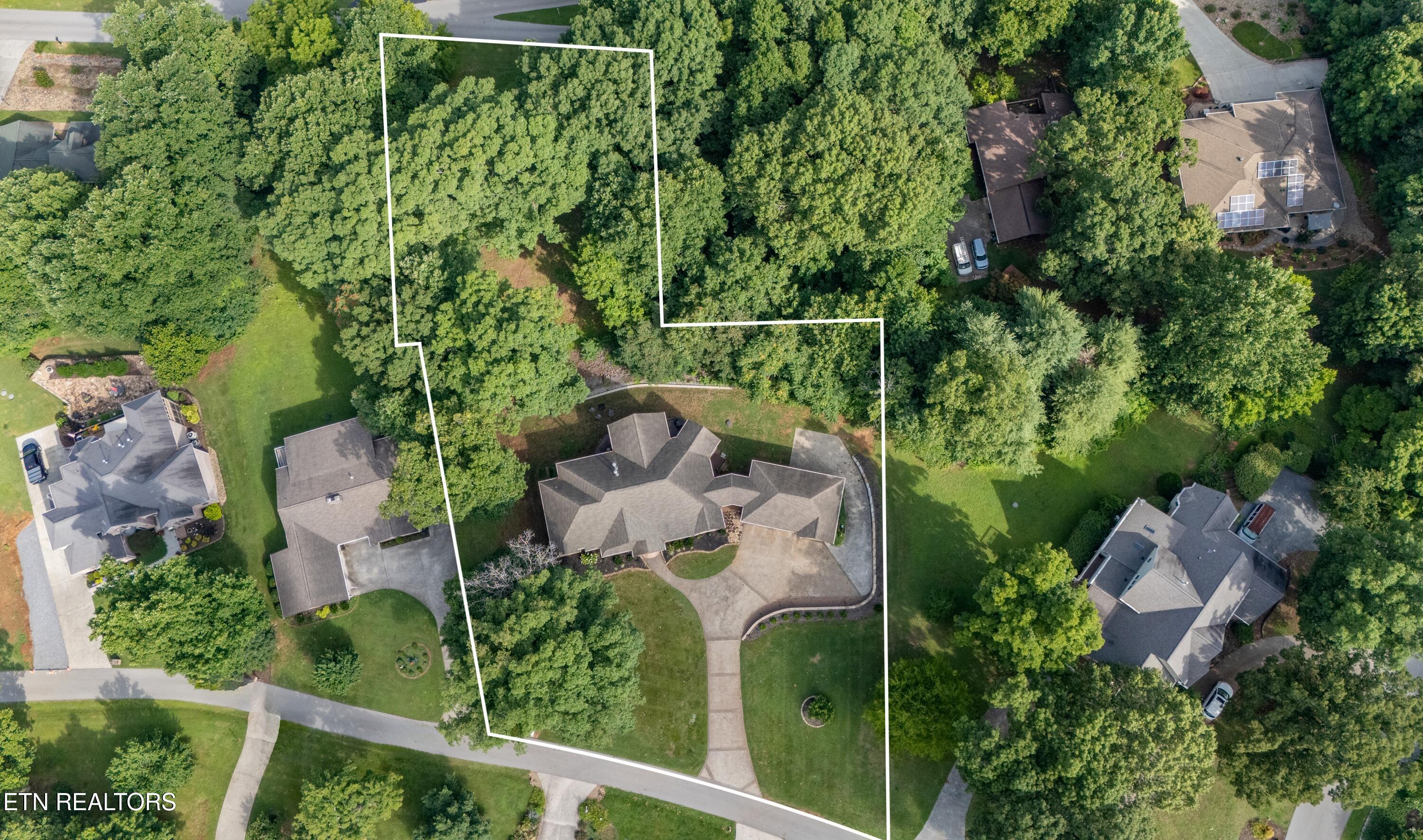 362 Parkwood Circle Greenback TN 37742