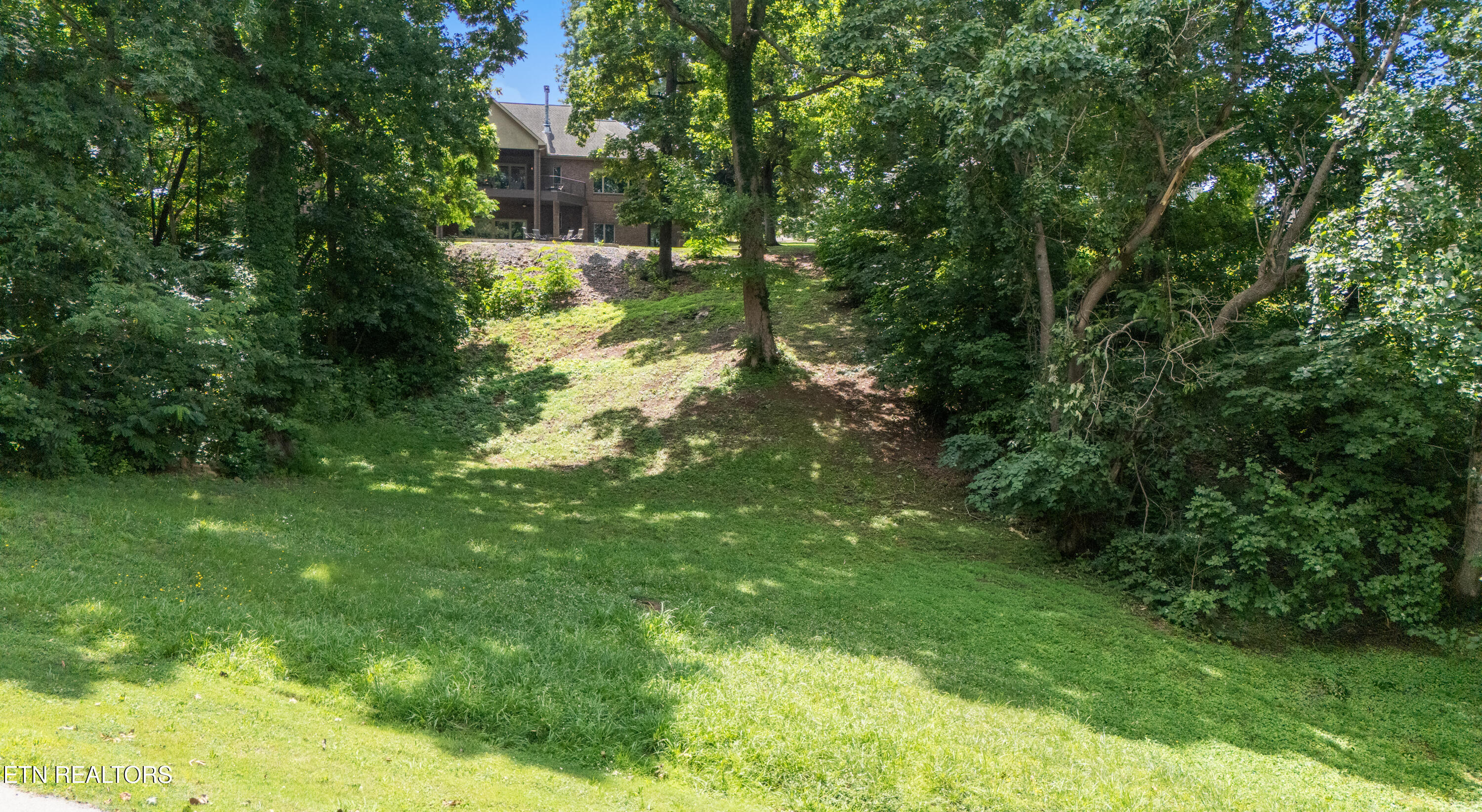 362 Parkwood Circle Greenback TN 37742