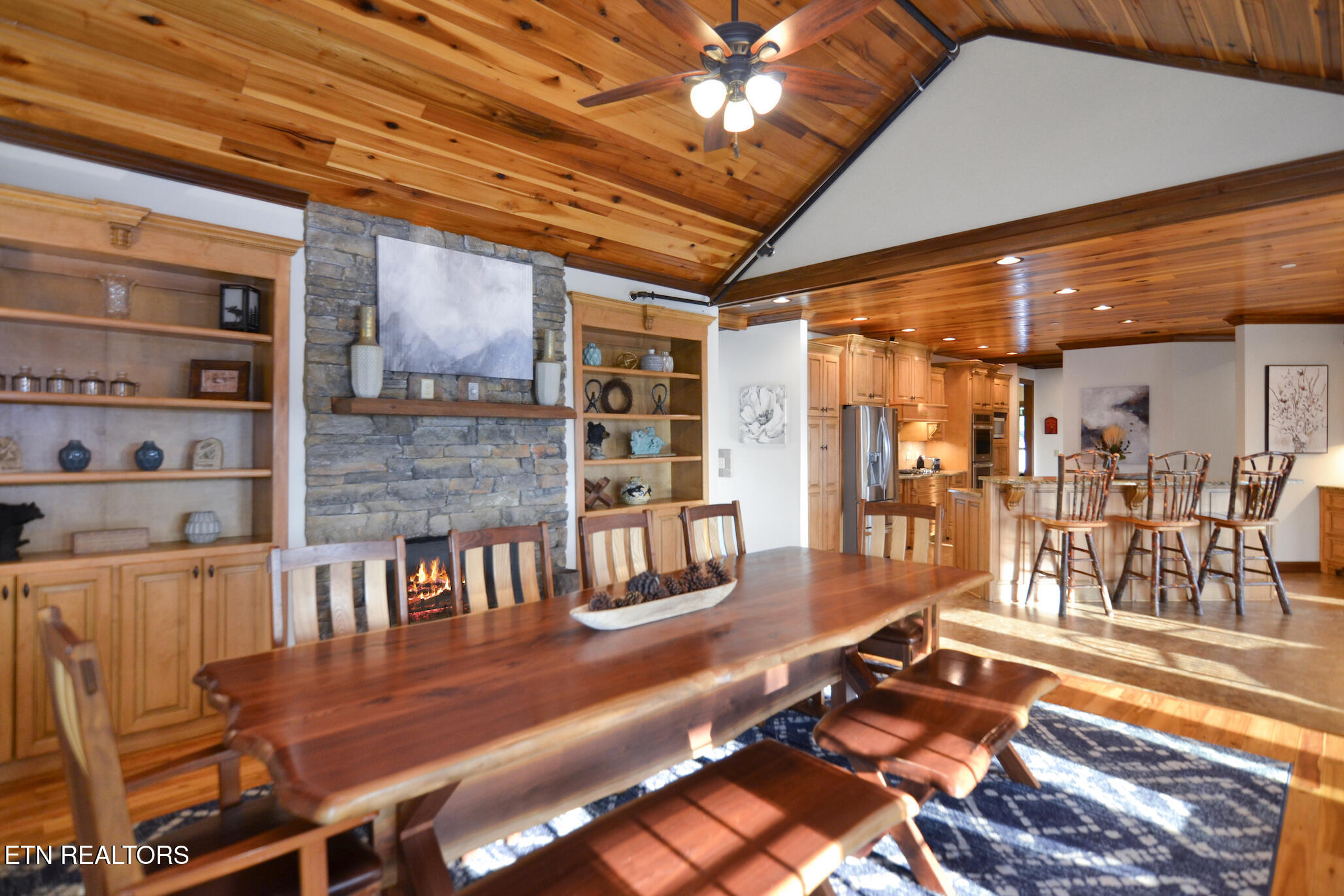 3270 Laurel Cove Trail Sevierville TN 37862