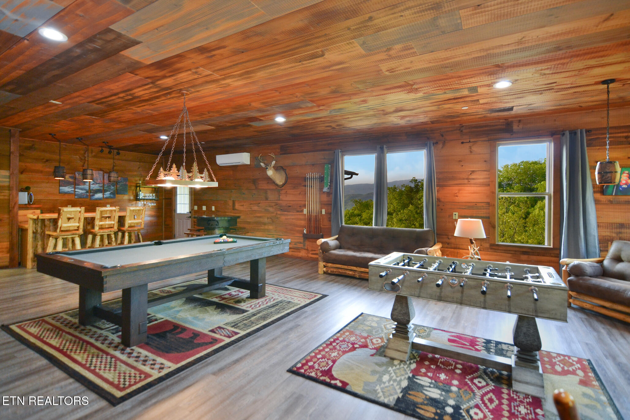 3270 Laurel Cove Trail Sevierville TN 37862