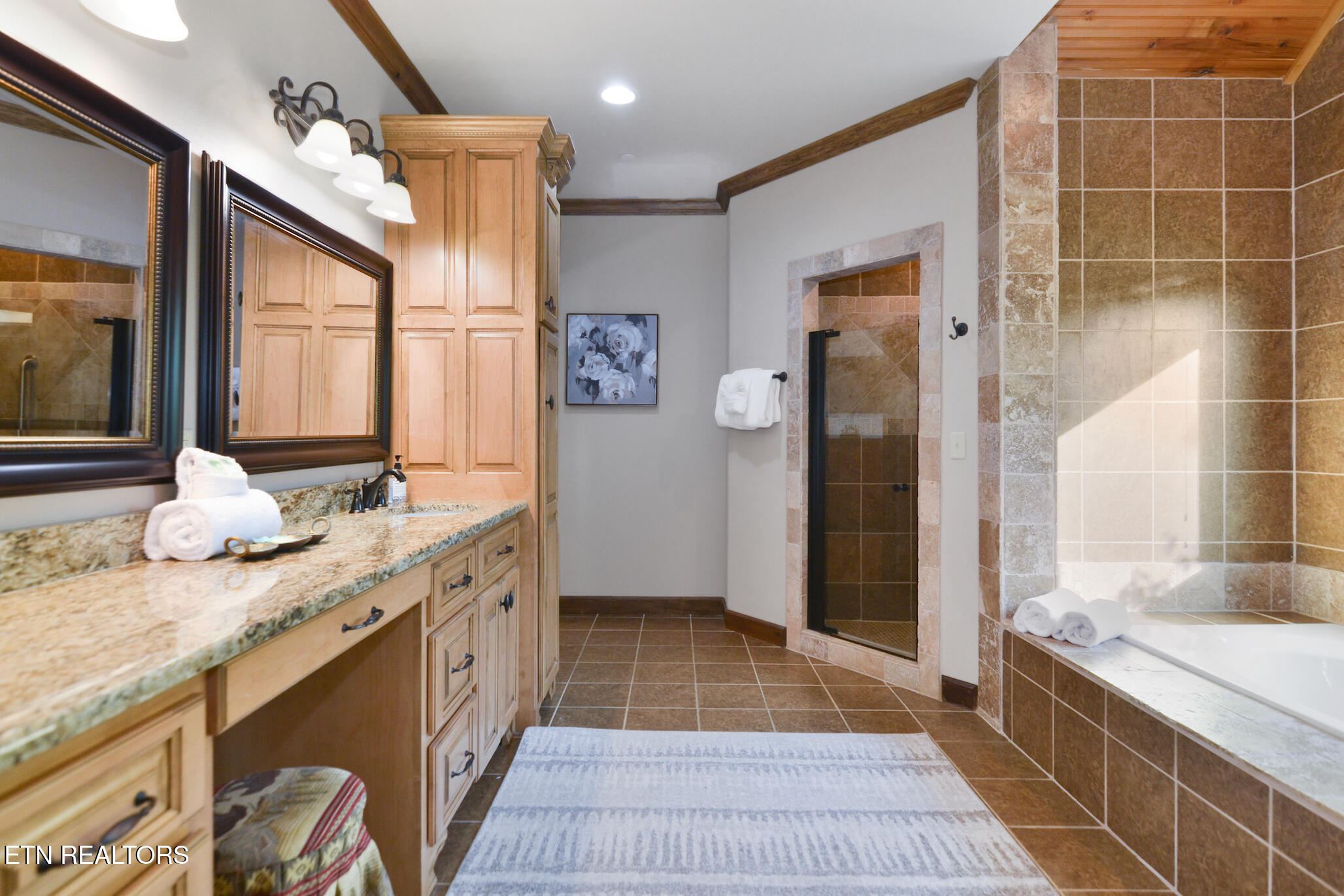 3270 Laurel Cove Trail Sevierville TN 37862