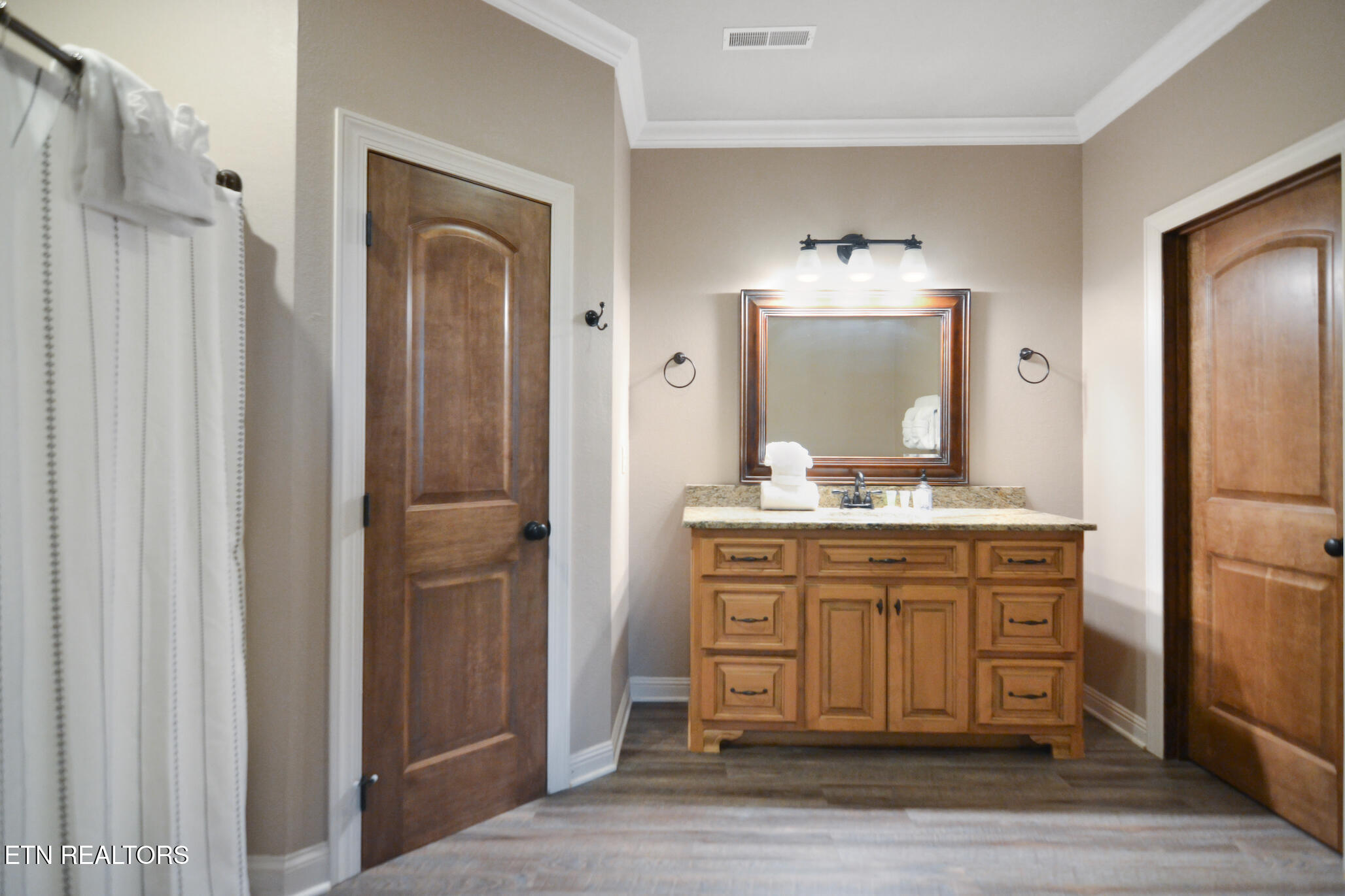 3270 Laurel Cove Trail Sevierville TN 37862