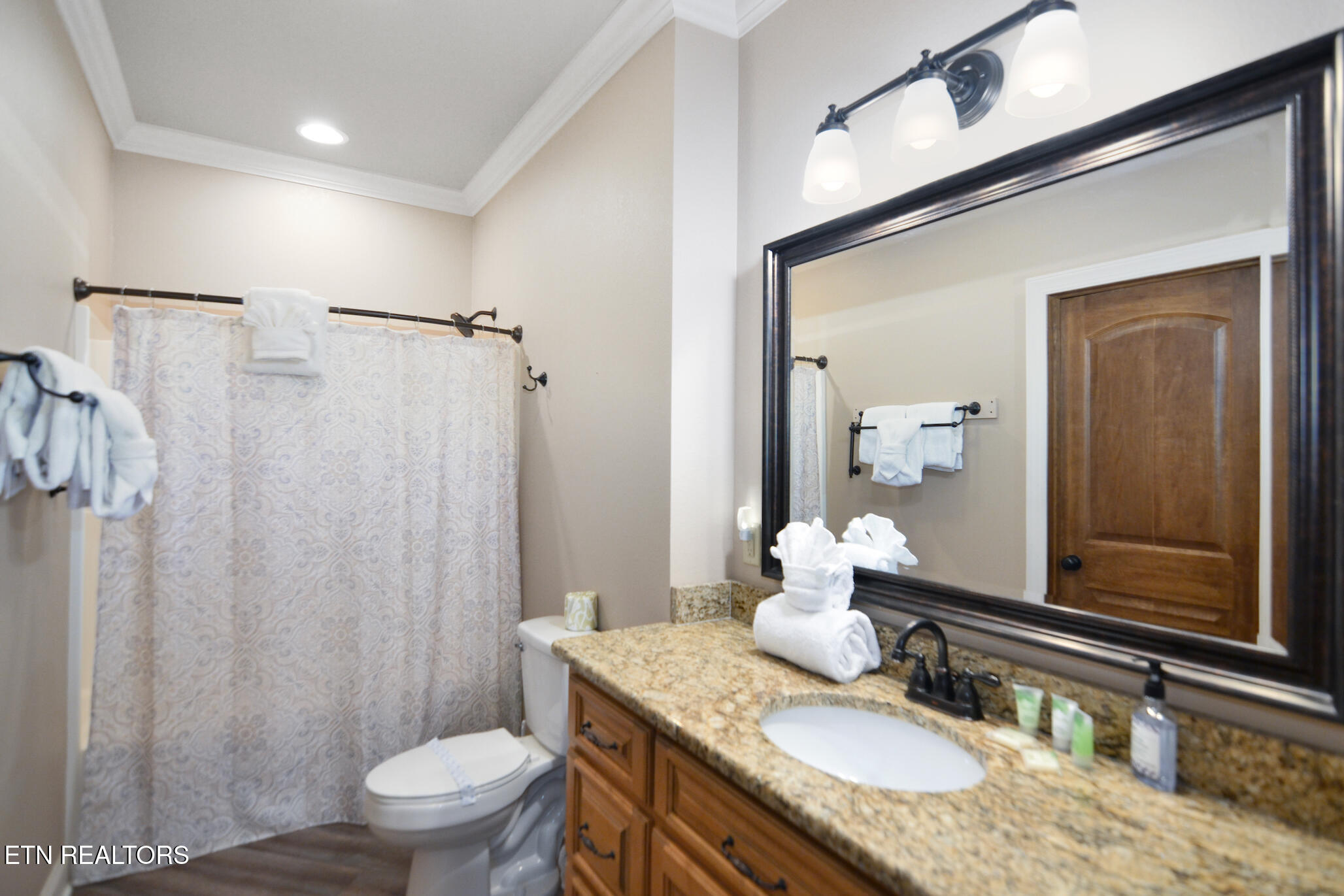 3270 Laurel Cove Trail Sevierville TN 37862
