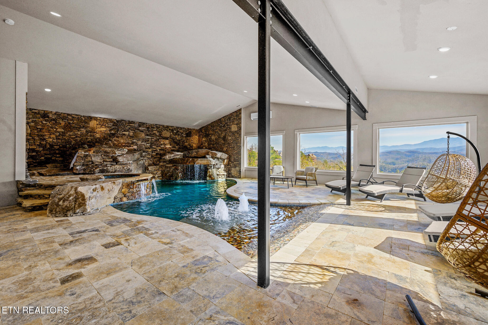 3270 Laurel Cove Trail Sevierville TN 37862