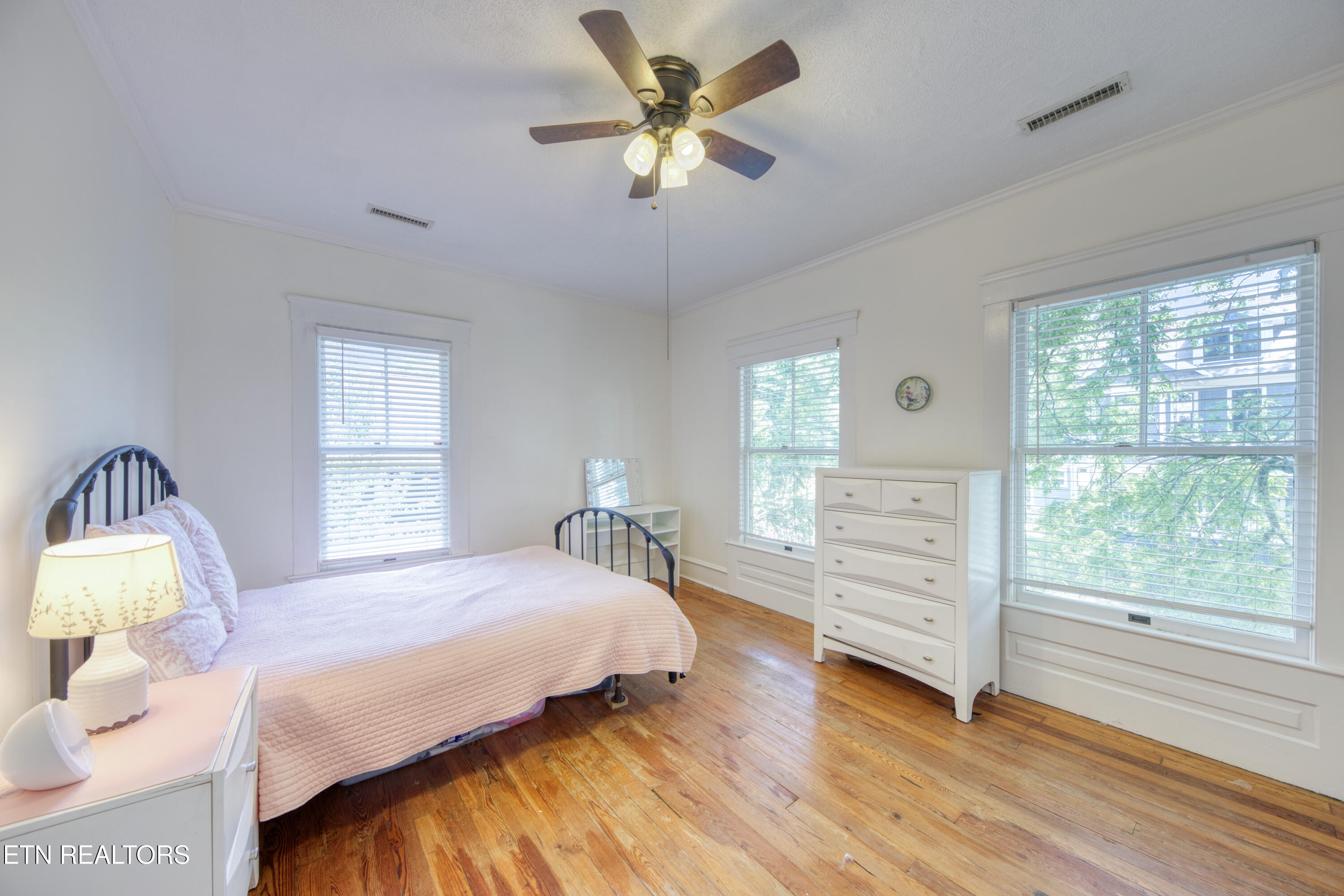 1329 Armstrong Avenue Knoxville TN 37917