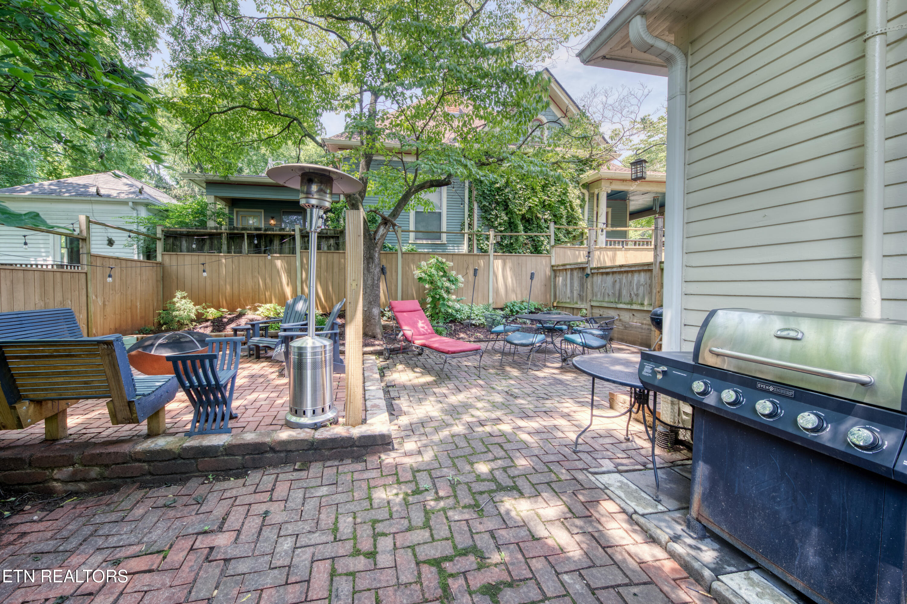 1329 Armstrong Avenue Knoxville TN 37917