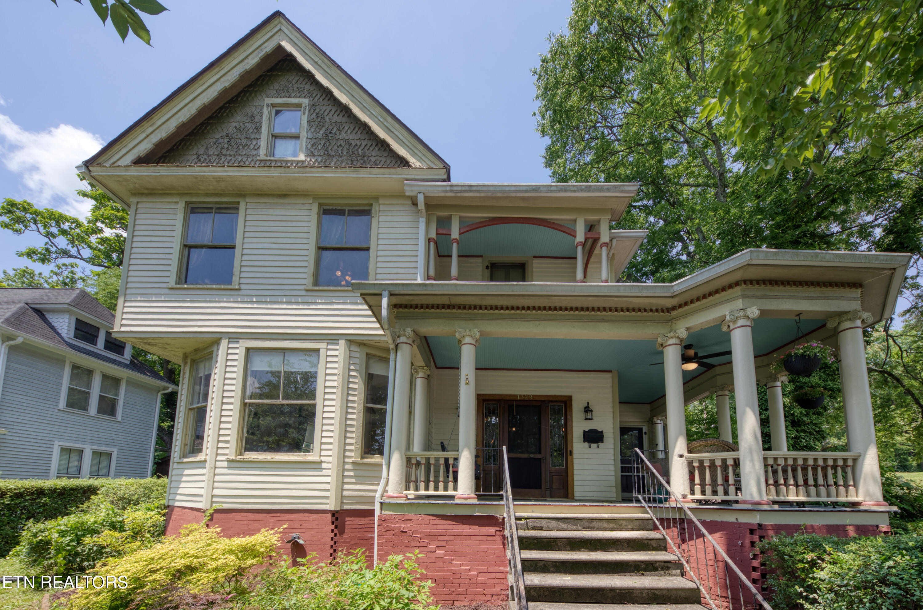 1329 Armstrong Avenue Knoxville TN 37917