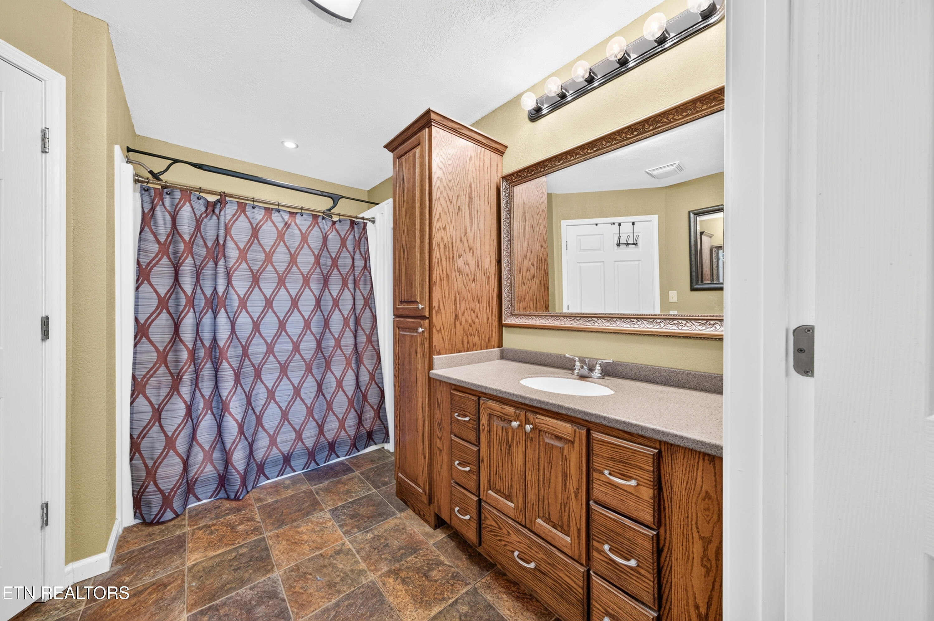 105 Foothills Road Pikeville TN 37367