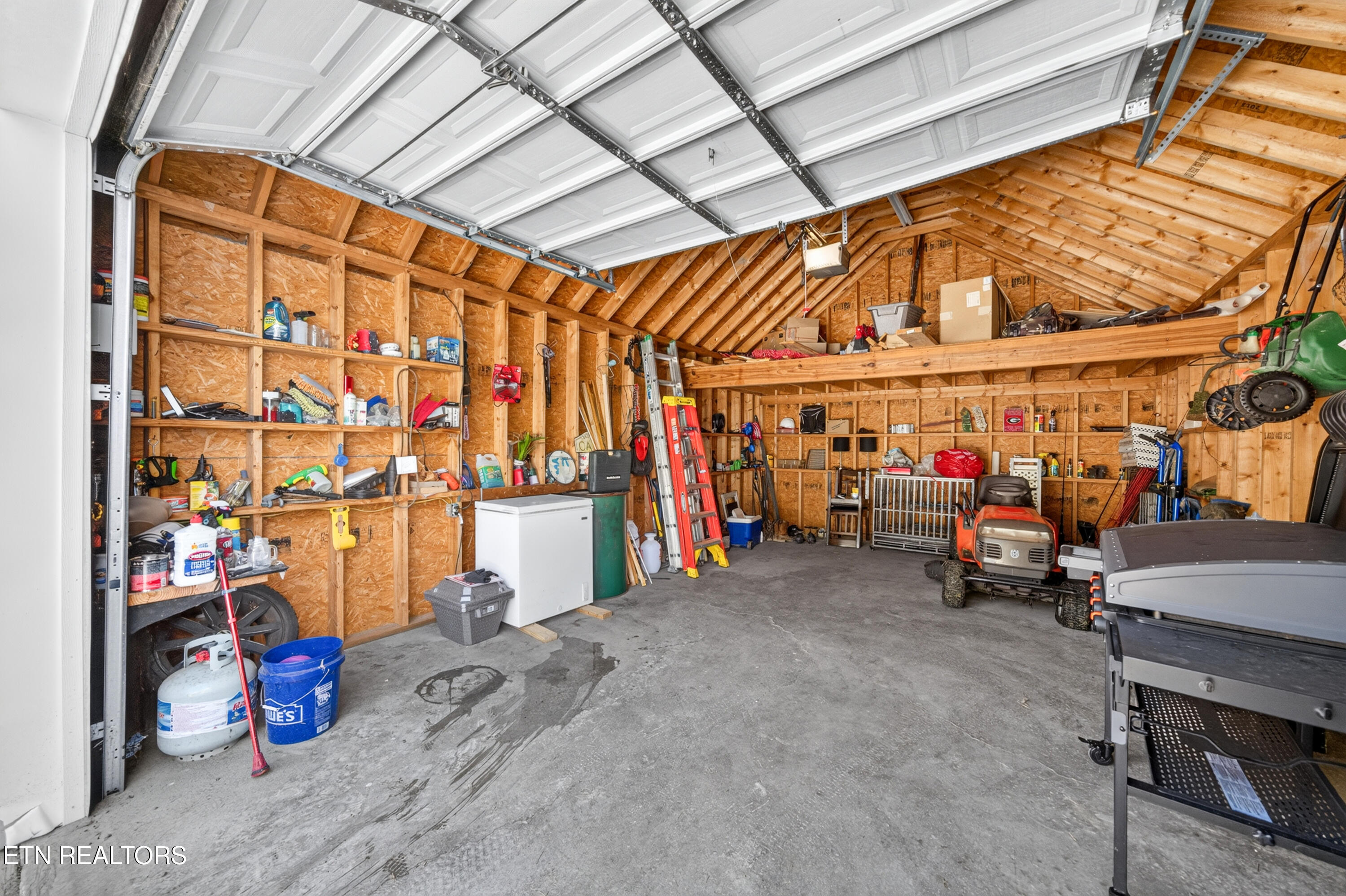 105 Foothills Road Pikeville TN 37367